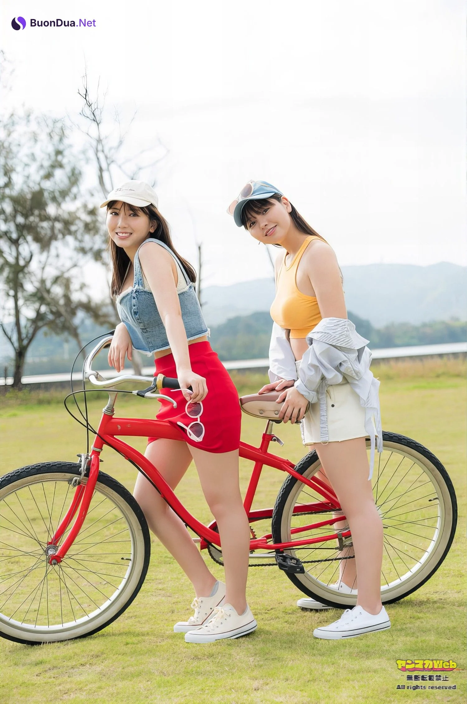 本郷柚巴・沢口愛華, Young Magazine 2024 No.22 (ヤングマガジン 2024年22号) - รูปภาพ 12