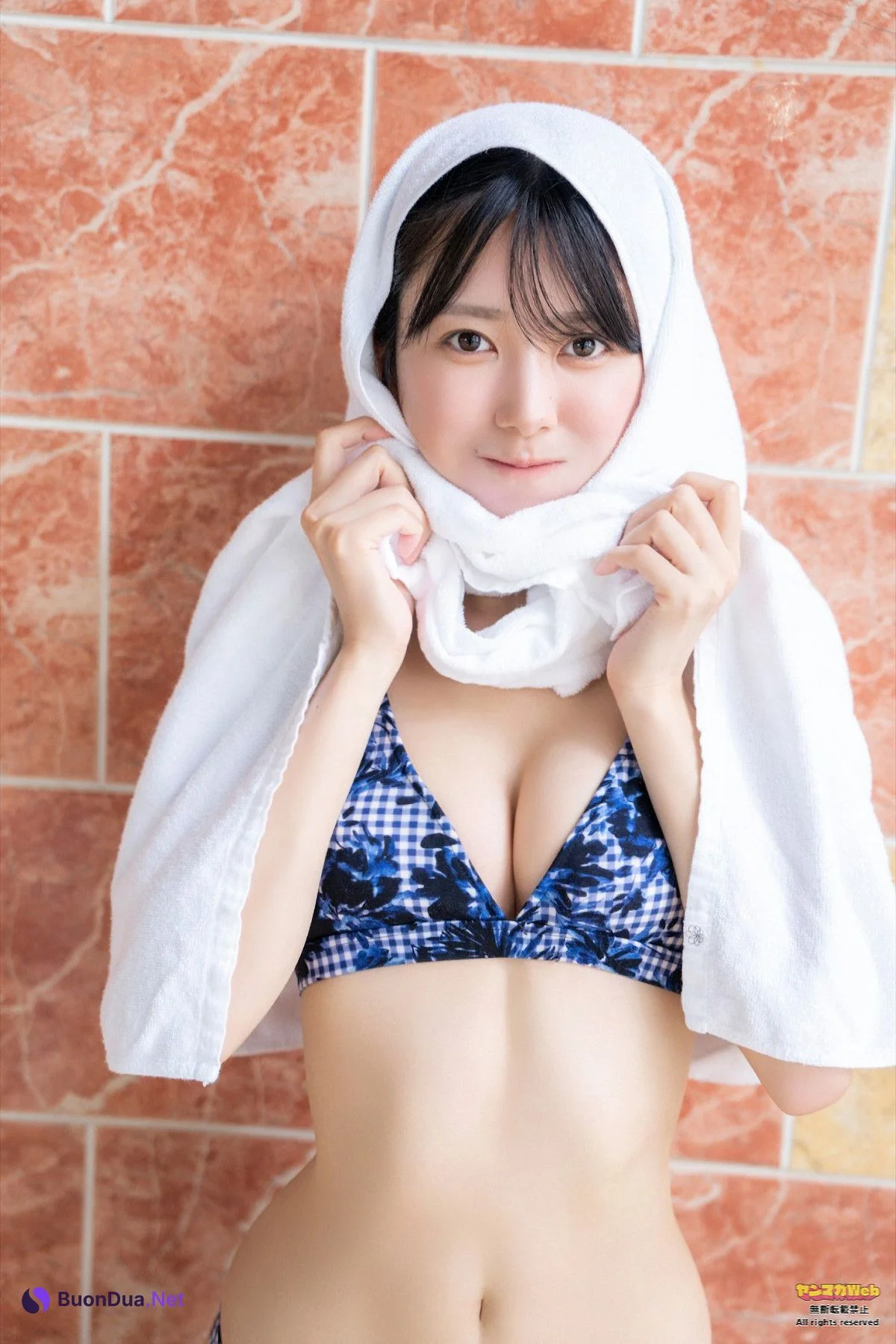 大西桃香・中野郁海, Young Magazine 2025 No.34 (ヤングマガジン 2025年34号) - Photo 16