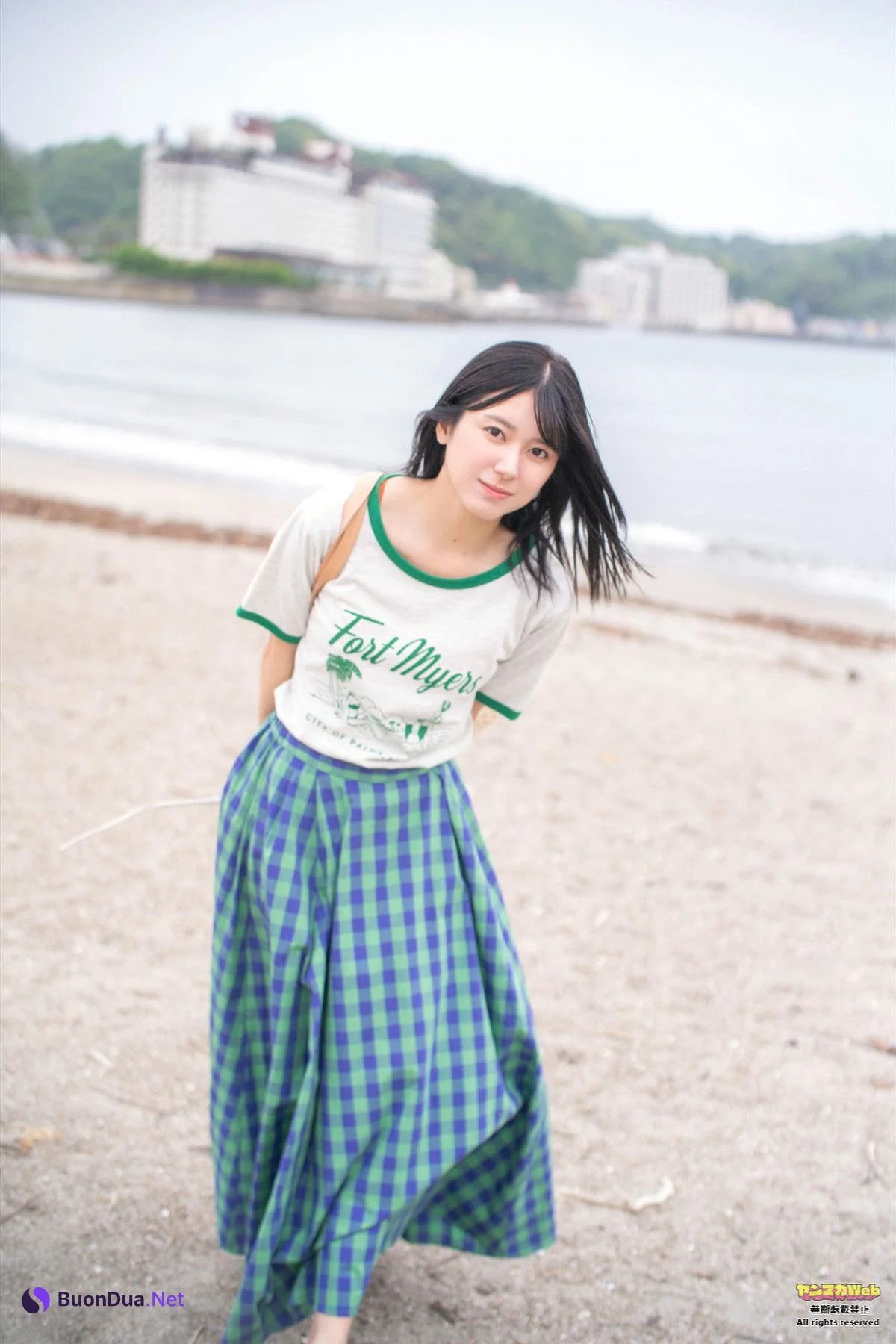 大西桃香・中野郁海, Young Magazine 2025 No.34 (ヤングマガジン 2025年34号) - Photo 7
