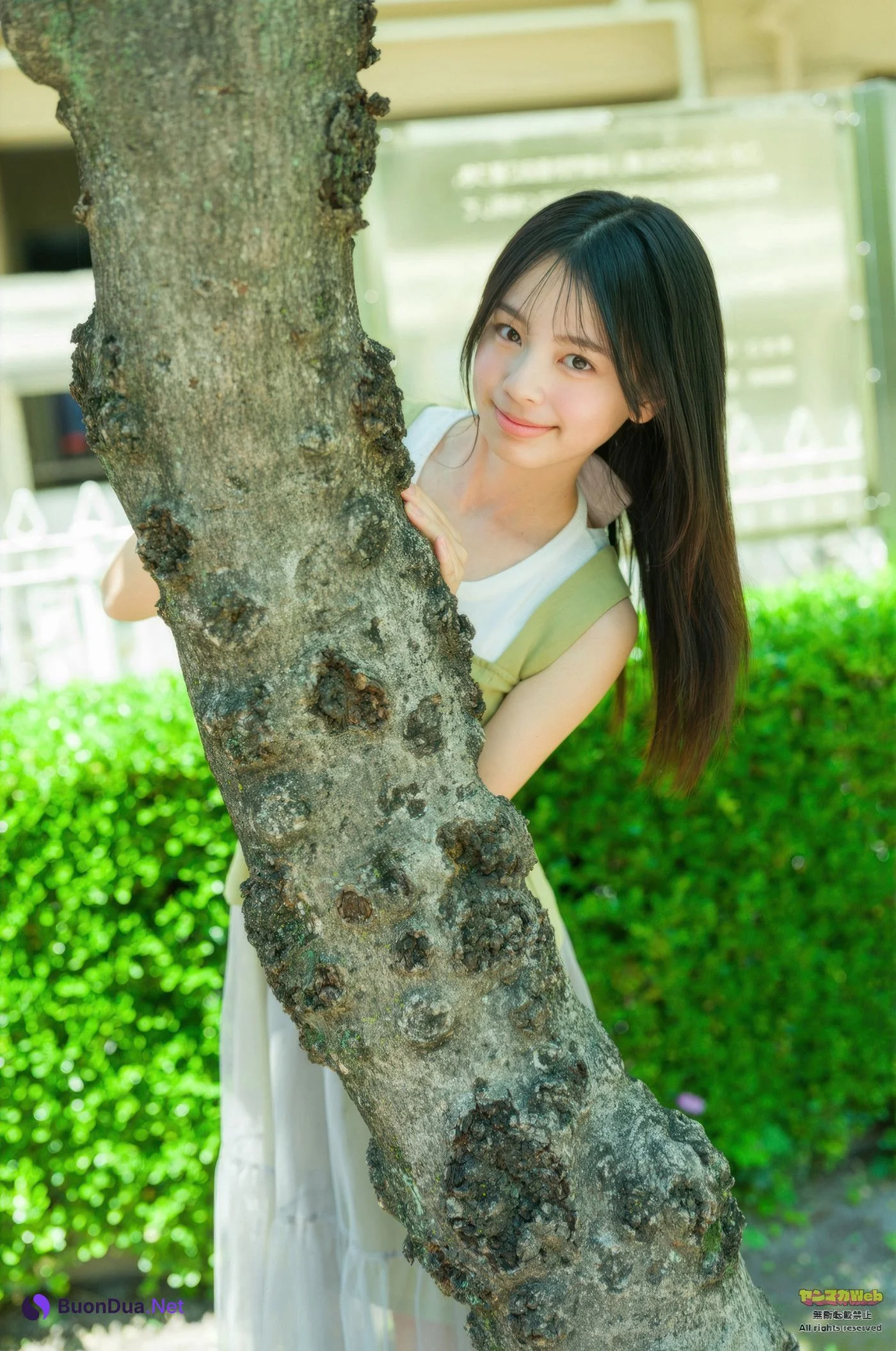 竹下優名・小國舞羽・藤本唯千夏, Young Magazine 2025 No.35 (ヤングマガジン 2025年35号) - Photo 13