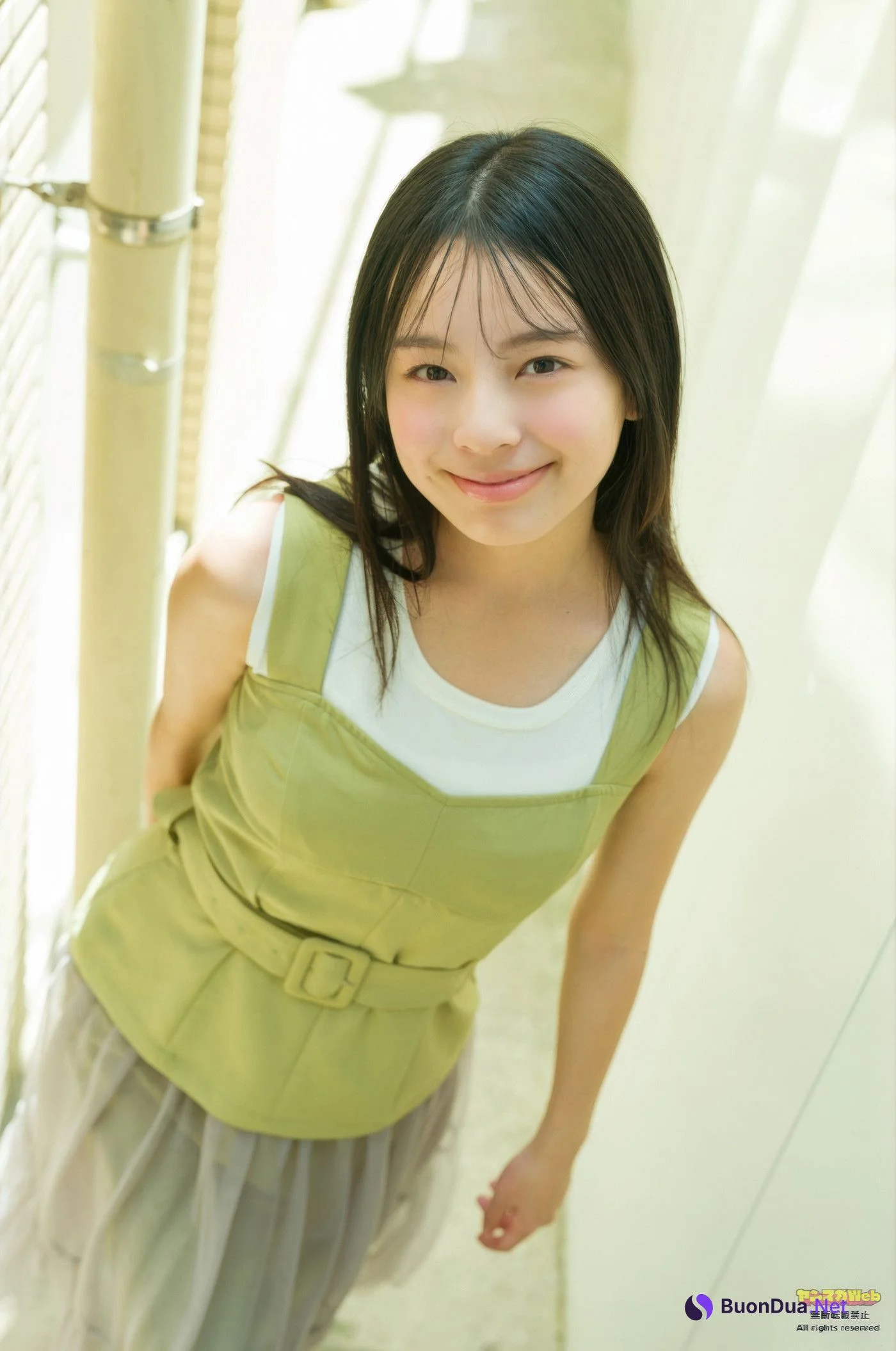 竹下優名・小國舞羽・藤本唯千夏, Young Magazine 2025 No.35 (ヤングマガジン 2025年35号) - Photo 14