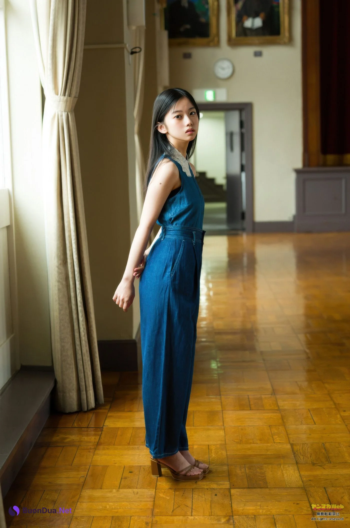 松尾そのま・泉有乃・北里琉, Young Magazine 2025 No.35 (ヤングマガジン 2025年35号) - Photo 17