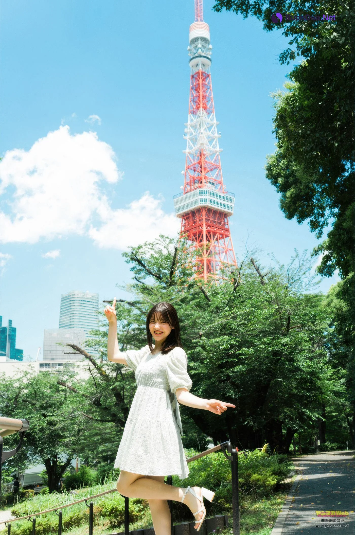 松尾そのま・泉有乃・北里琉, Young Magazine 2025 No.35 (ヤングマガジン 2025年35号) - Photo 7