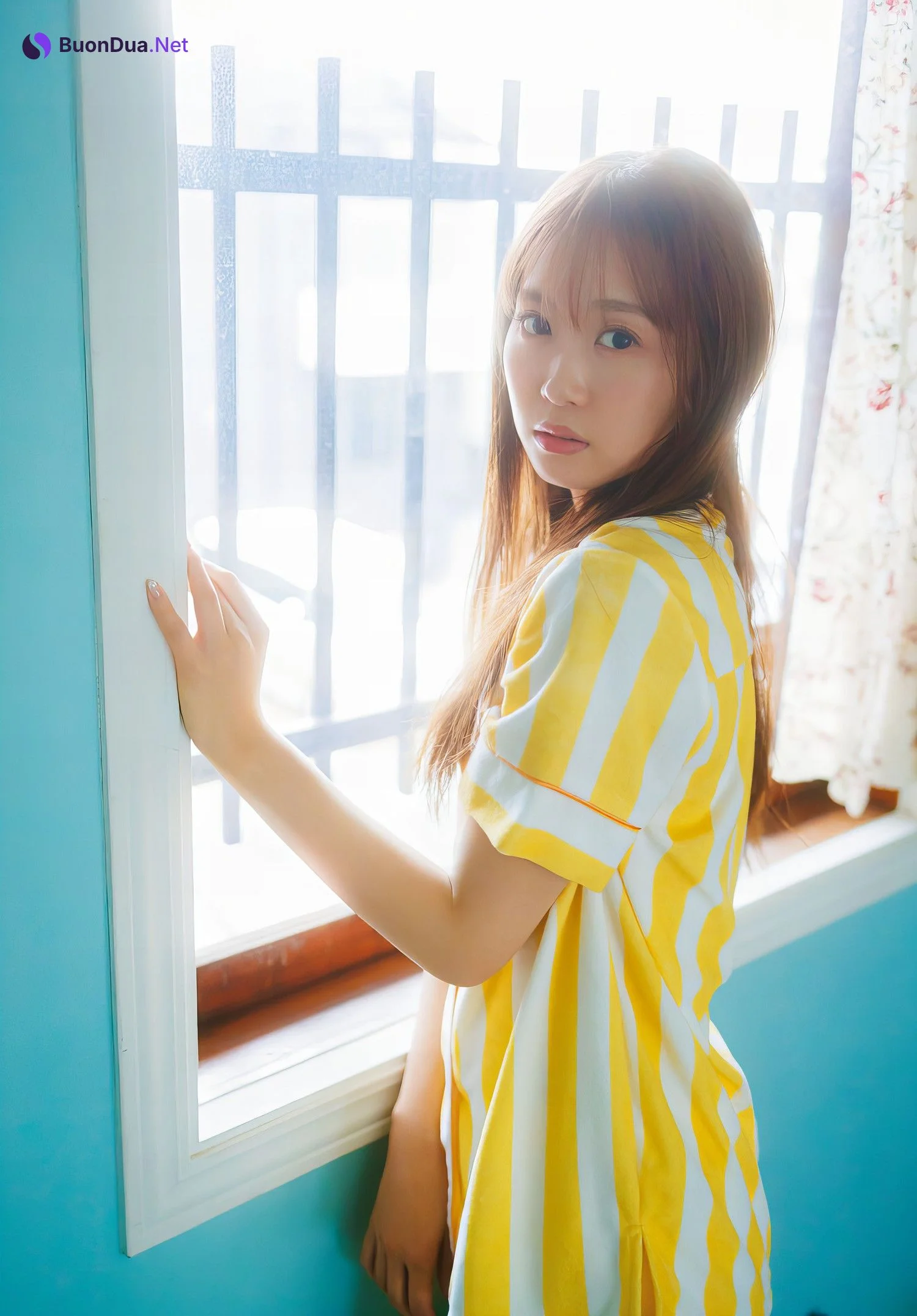 Yu Serizawa 芹澤優, Young Dragon Age ヤングドラゴンエイジ 2024.06 - Photo 4