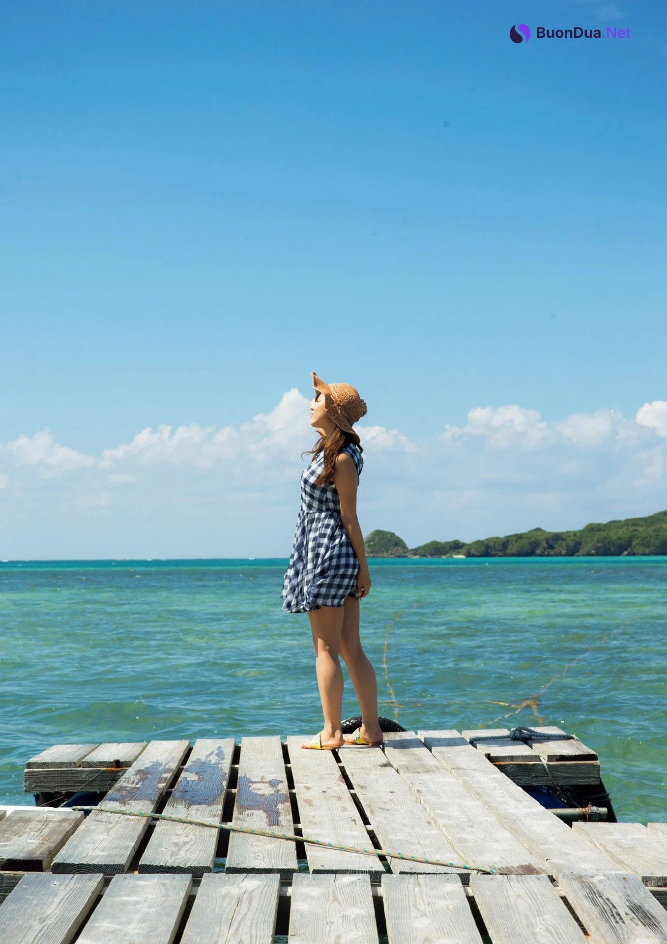 Yua Mikami 三上悠亜, 1st写真集 「Here You Are」 Set.02 - Photo 2