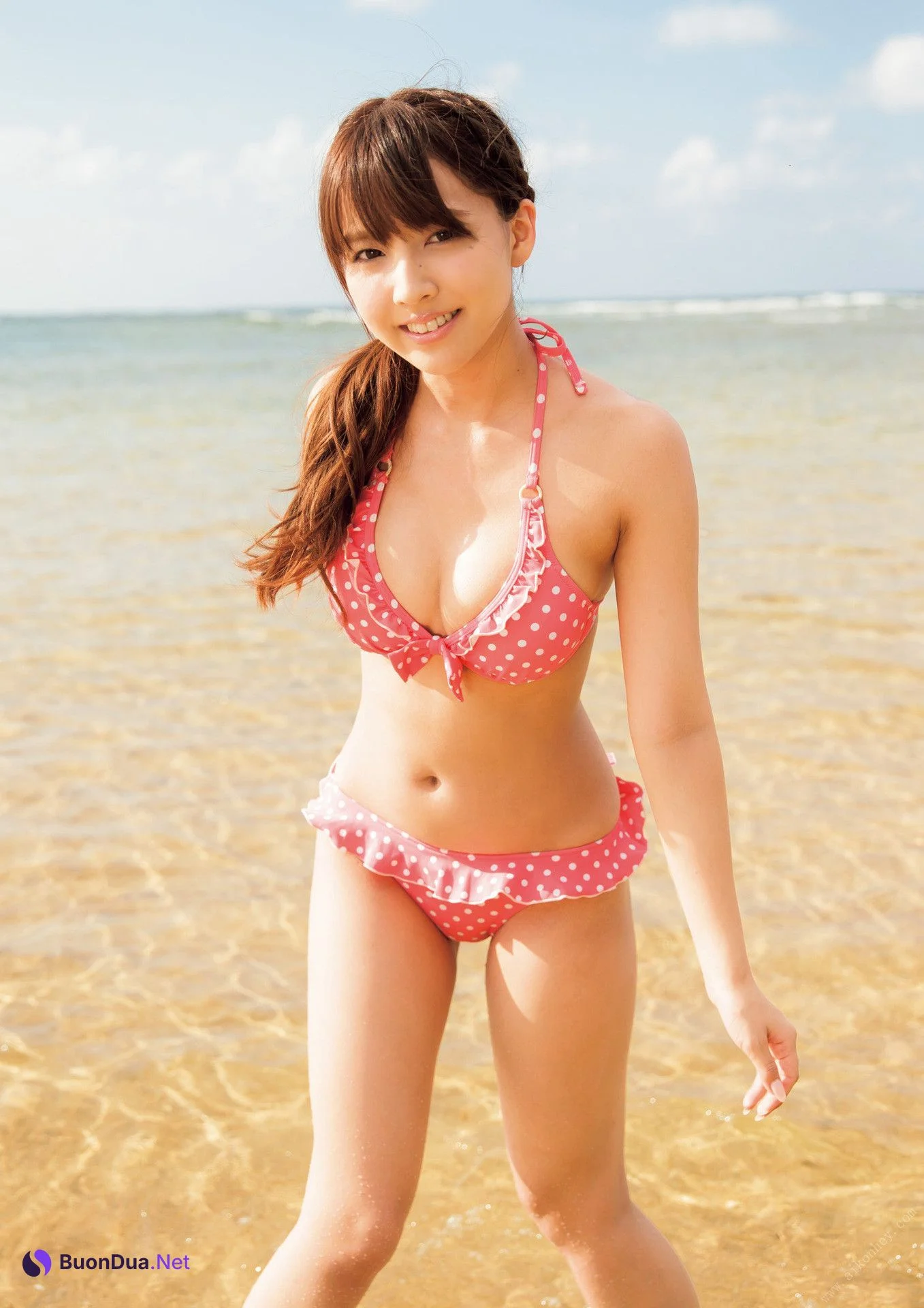 Yua Mikami 三上悠亜, 1st写真集 「Here You Are」 Set.03 - Photo 2