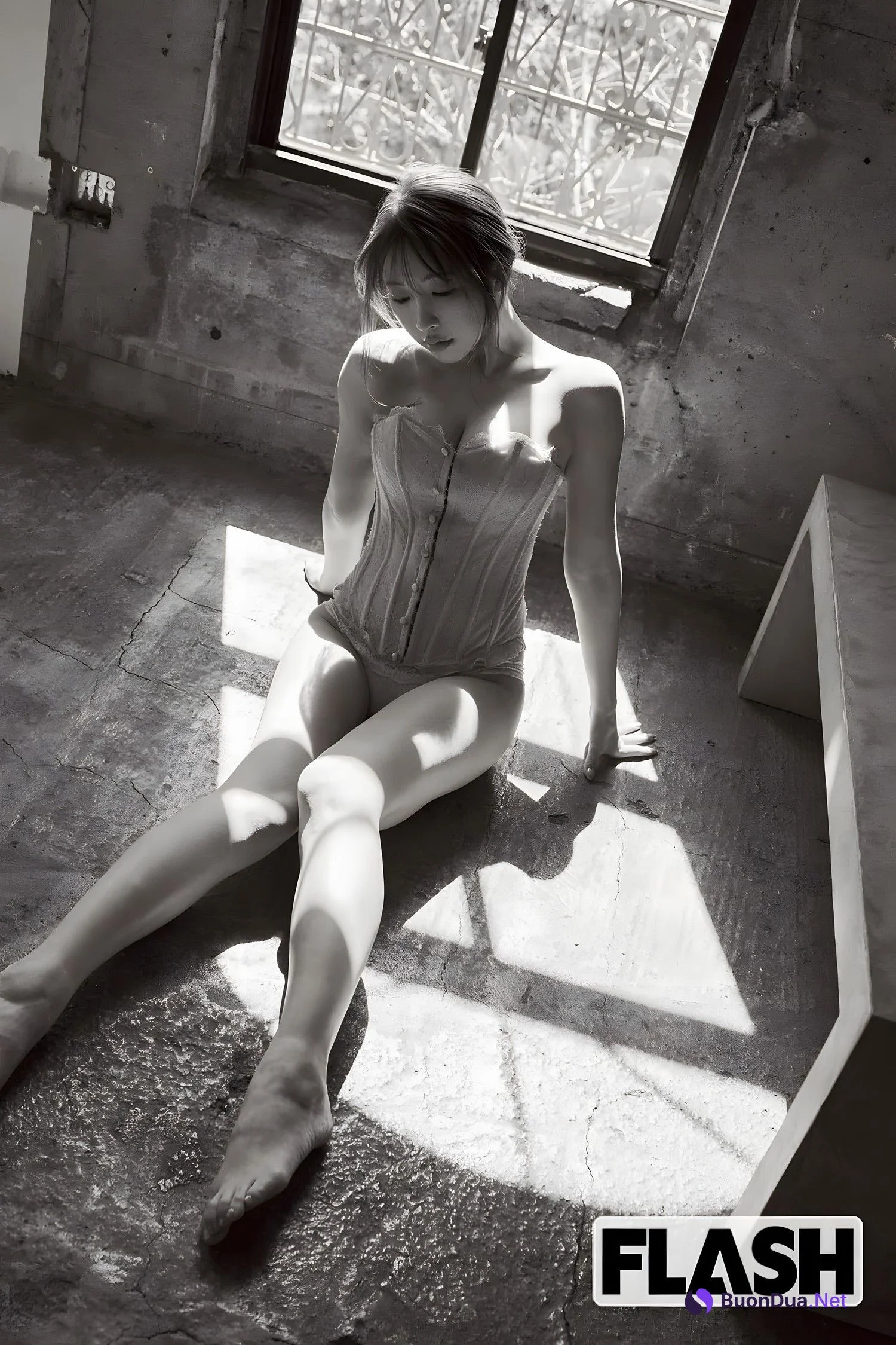 Yua Mikami 三上悠亜, FLASH 2024.04.16 (フラッシュ 2024年4月16日号) - Photo 18