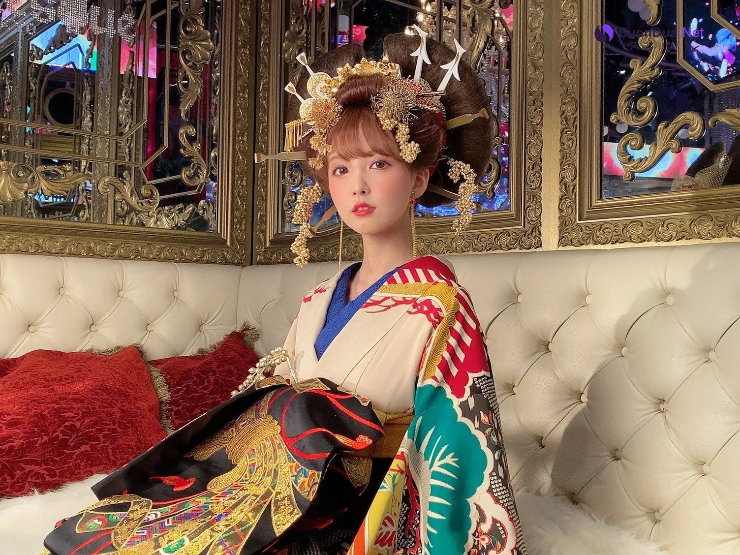 Yua Mikami 三上悠亜, Shukan Jitsuwa 2020.01.09 (週刊実話 2020年1月9日号) - Photo 7