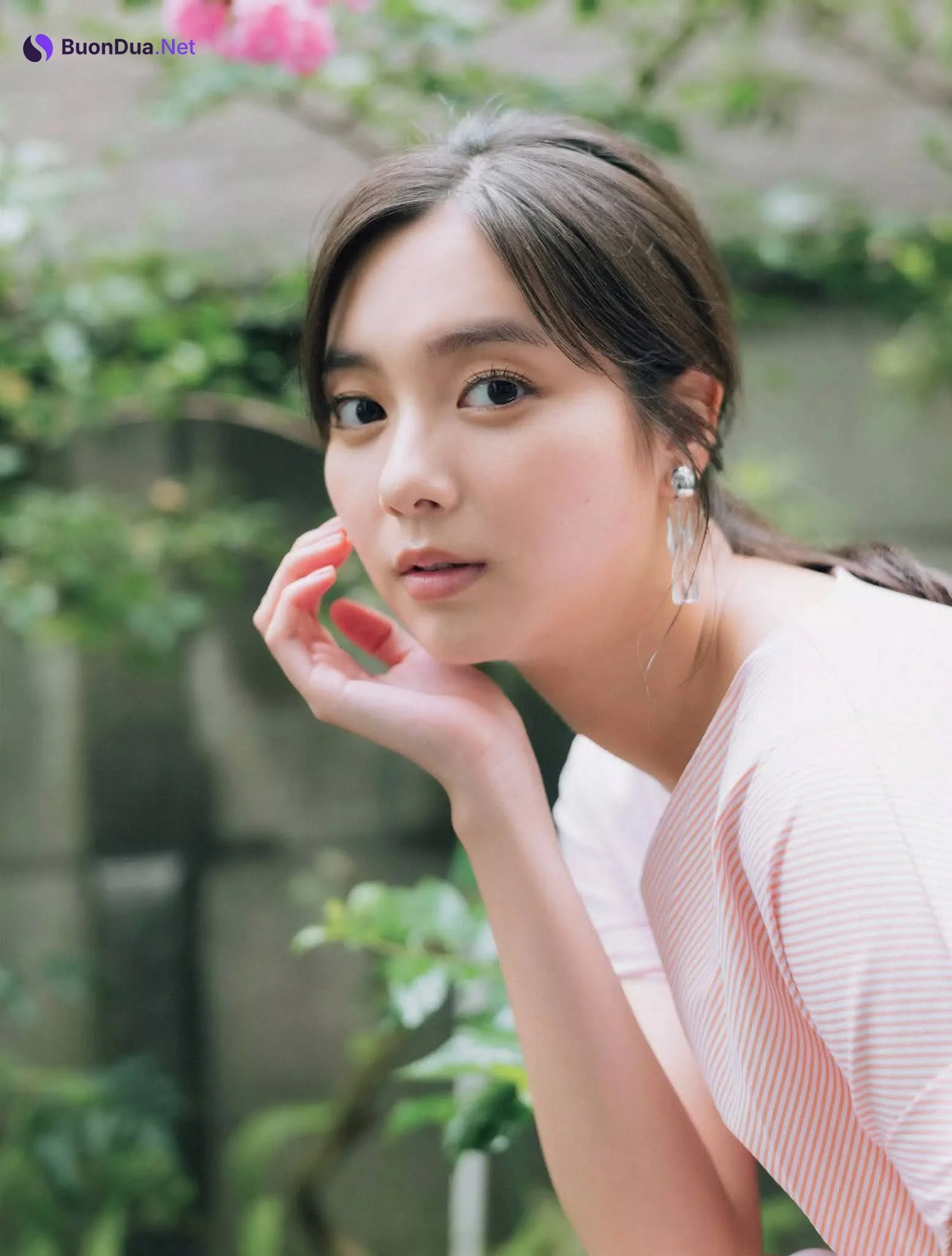 Yua Shinkawa 新川優愛, FLASH 2020.12.01 (フラッシュ 2020年12月15日号) - Photo 4