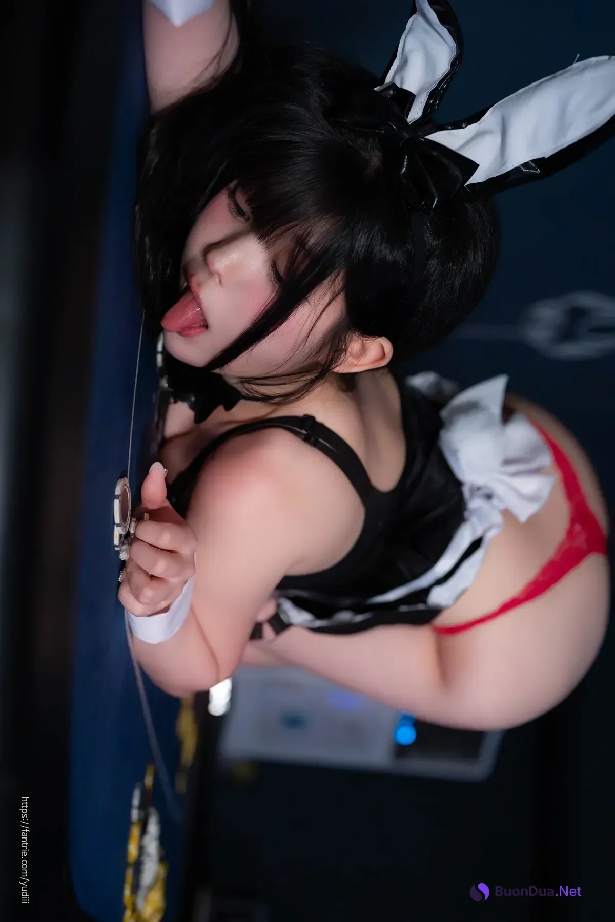 Yudi 유디, PhotoBook 「Black Rabbit」 - รูปภาพ 6