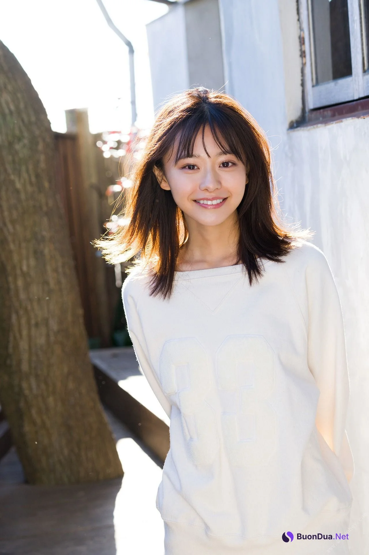 Yui Asakura 浅倉唯, デジタル限定 熱いのは誰のせい スピサン グラビアフォトブック Set.01 - Photo 3