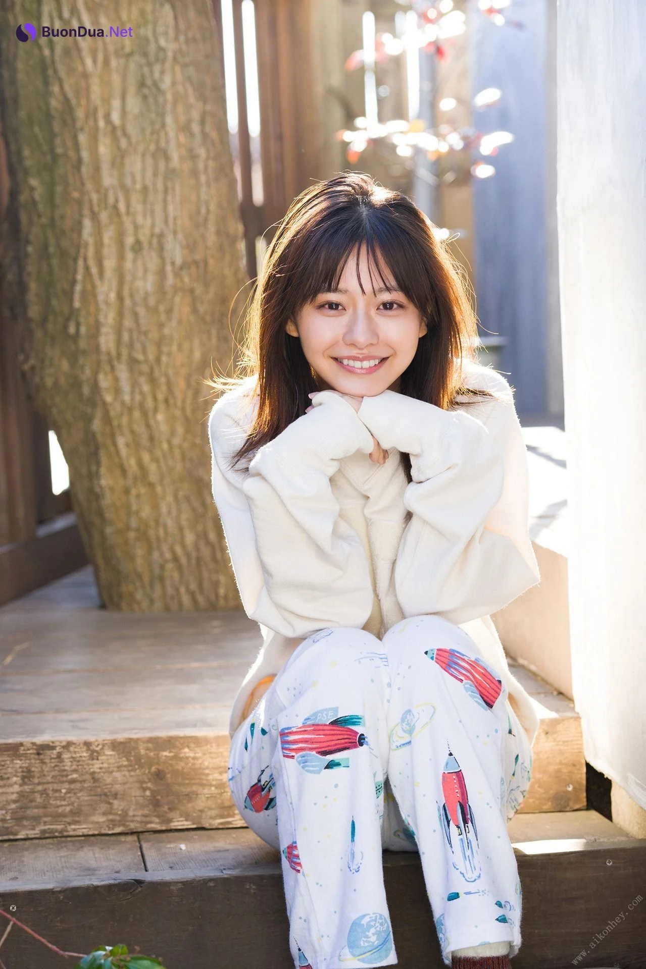 Yui Asakura 浅倉唯, デジタル限定 熱いのは誰のせい スピサン グラビアフォトブック Set.01 - Photo 4