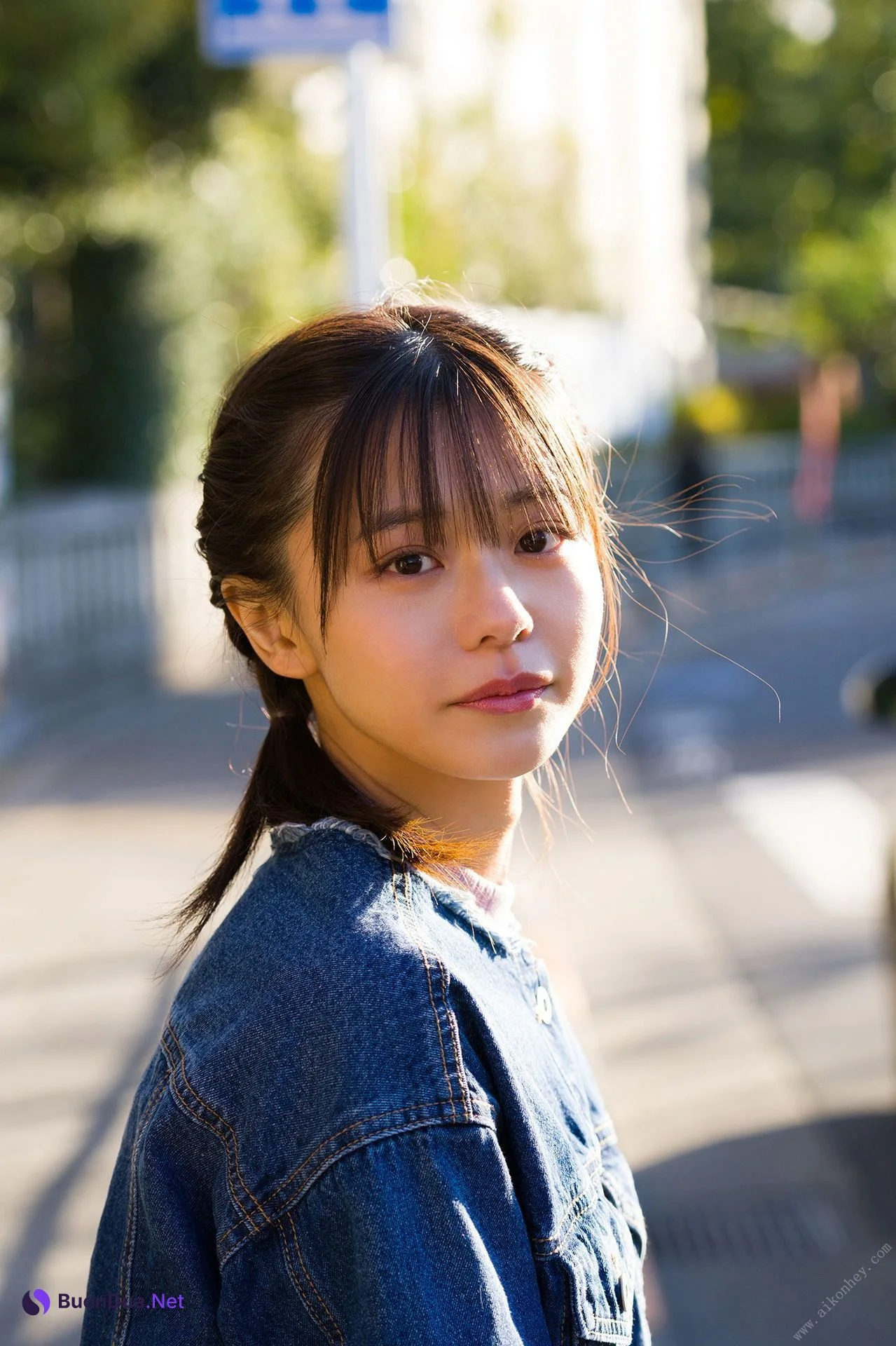 Yui Asakura 浅倉唯, デジタル限定 熱いのは誰のせい スピサン グラビアフォトブック Set.02 - 照片 3