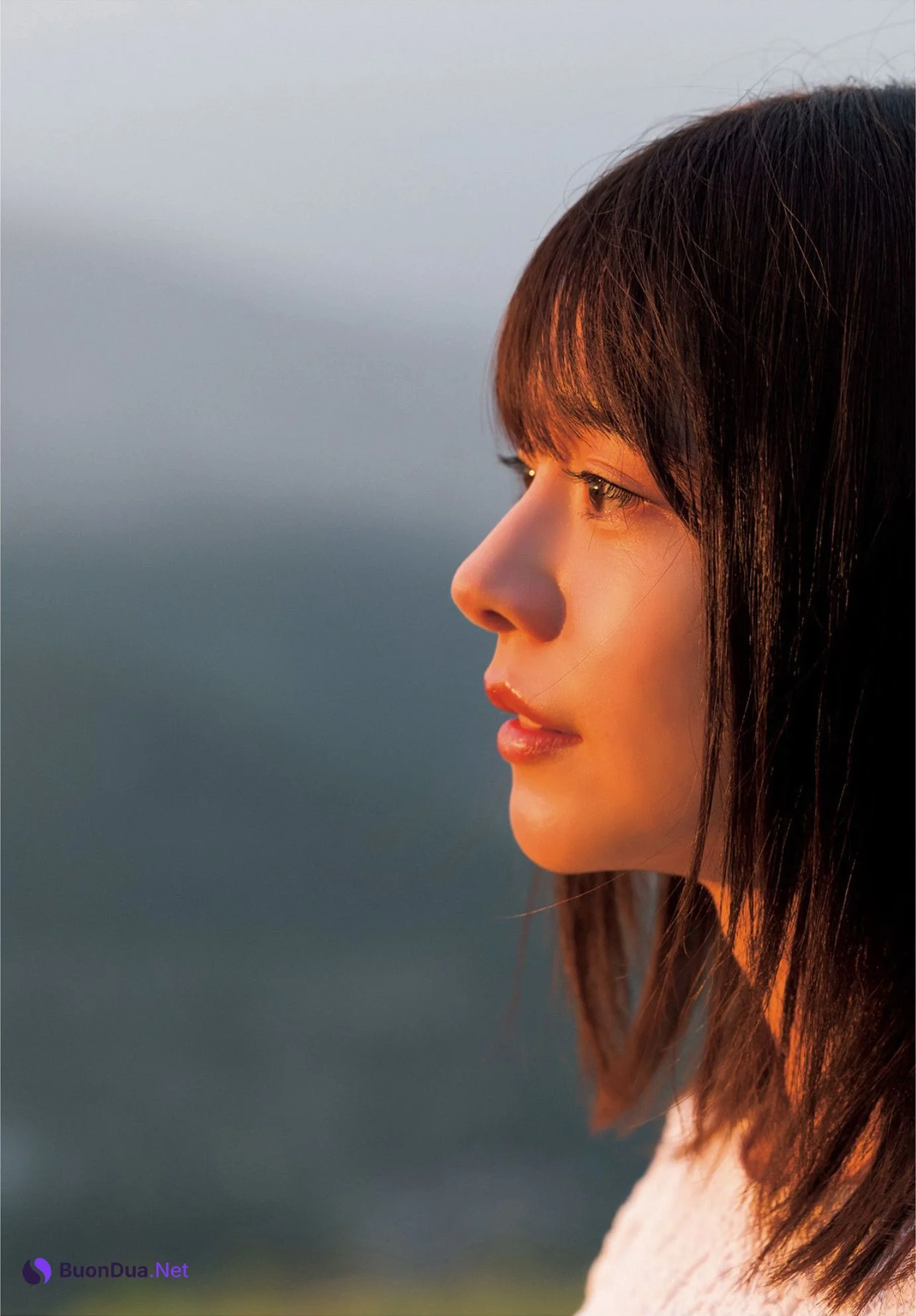 Yui Asakura 浅倉唯, Young Jump 2022 No.38 (ヤングジャンプ 2022年38号) - Photo 9