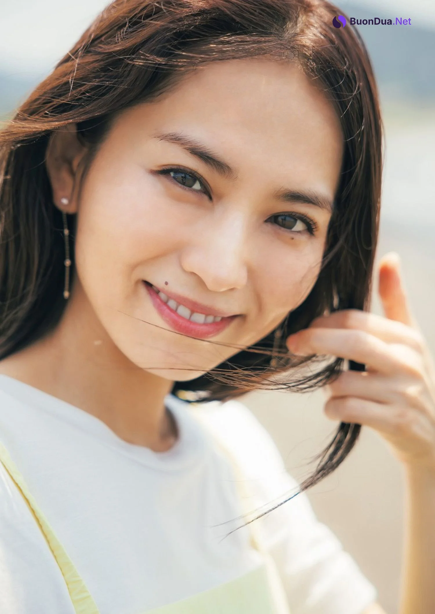 Yui Ichikawa 市川由衣, Young Jump 2024 No.35 (ヤングジャンプ 2024年35号) - Photo 16