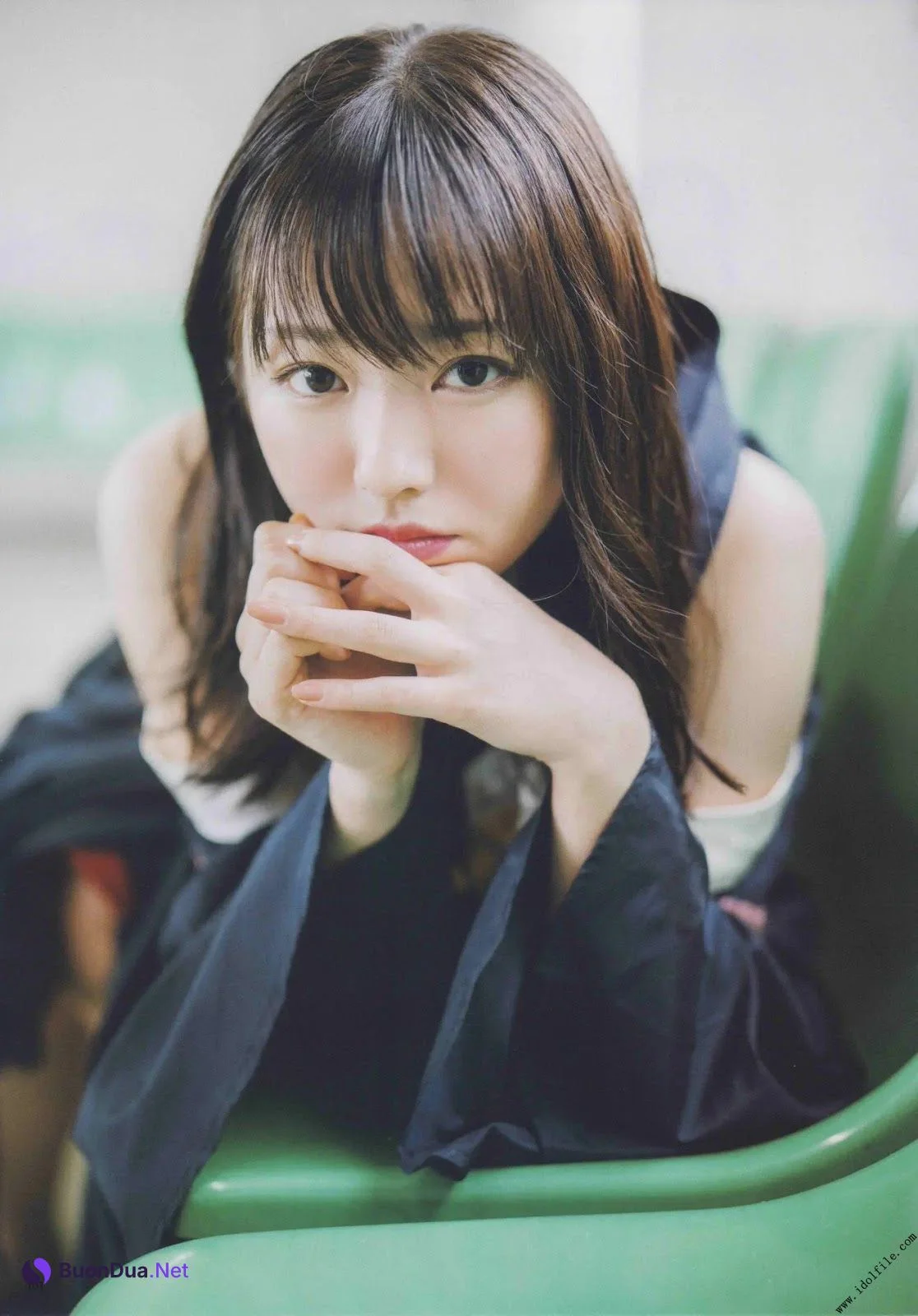 Yui Imaizumi 今泉佑唯, B.L.T. 2019.12 (ビー・エル・ティー 2019年12月号) - Photo 2