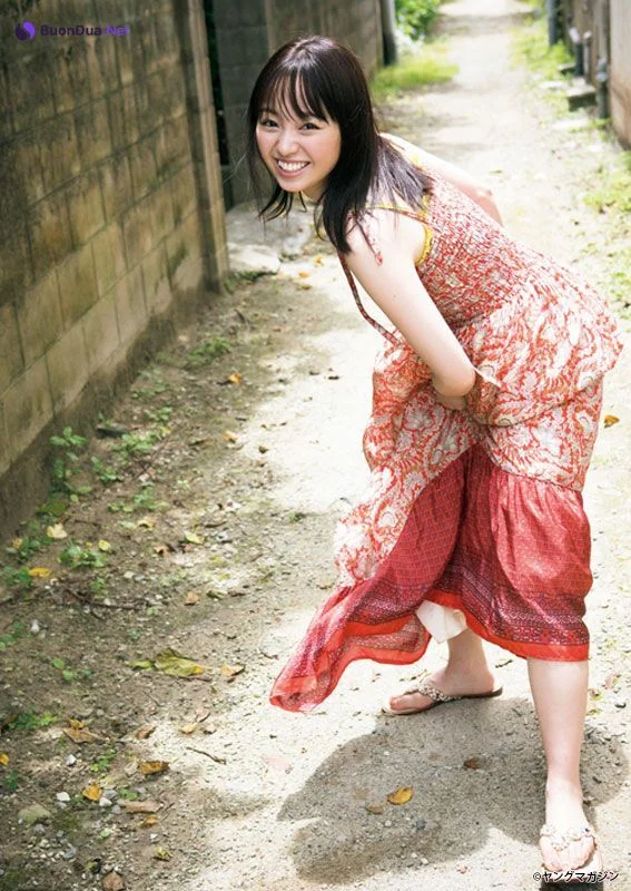 Yui Imaizumi 今泉佑唯, Young Magazine 2019 No.42 (ヤングマガジン 2019年42号) - รูปภาพ 2