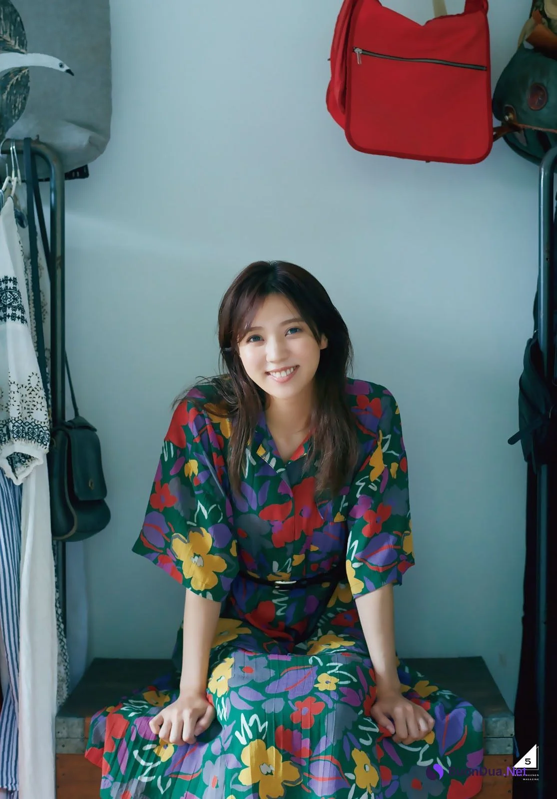 Yui Kobayashi 小林由依, Shonen Magazine 2022 No.48 (週刊少年マガジン 2022年48号) - Photo 7