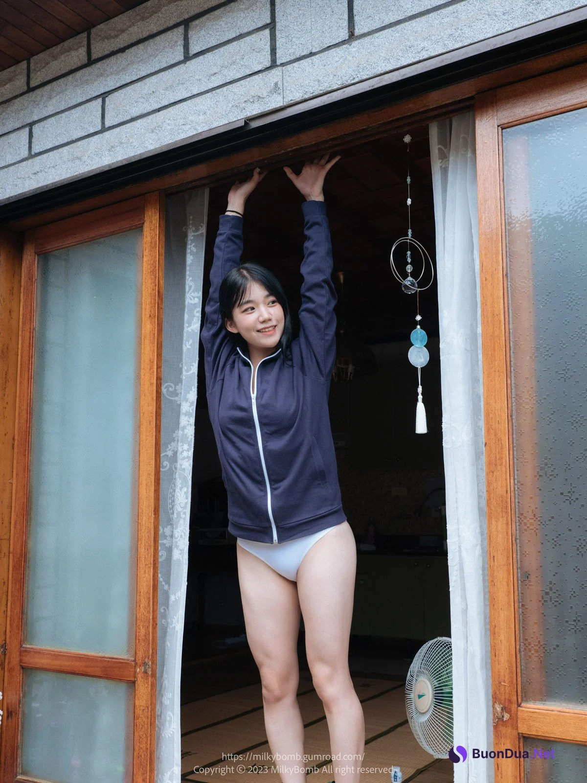 Yui 유이, [MilkyBomb] Tracksuit 체육복 Set.02 - Photo 7