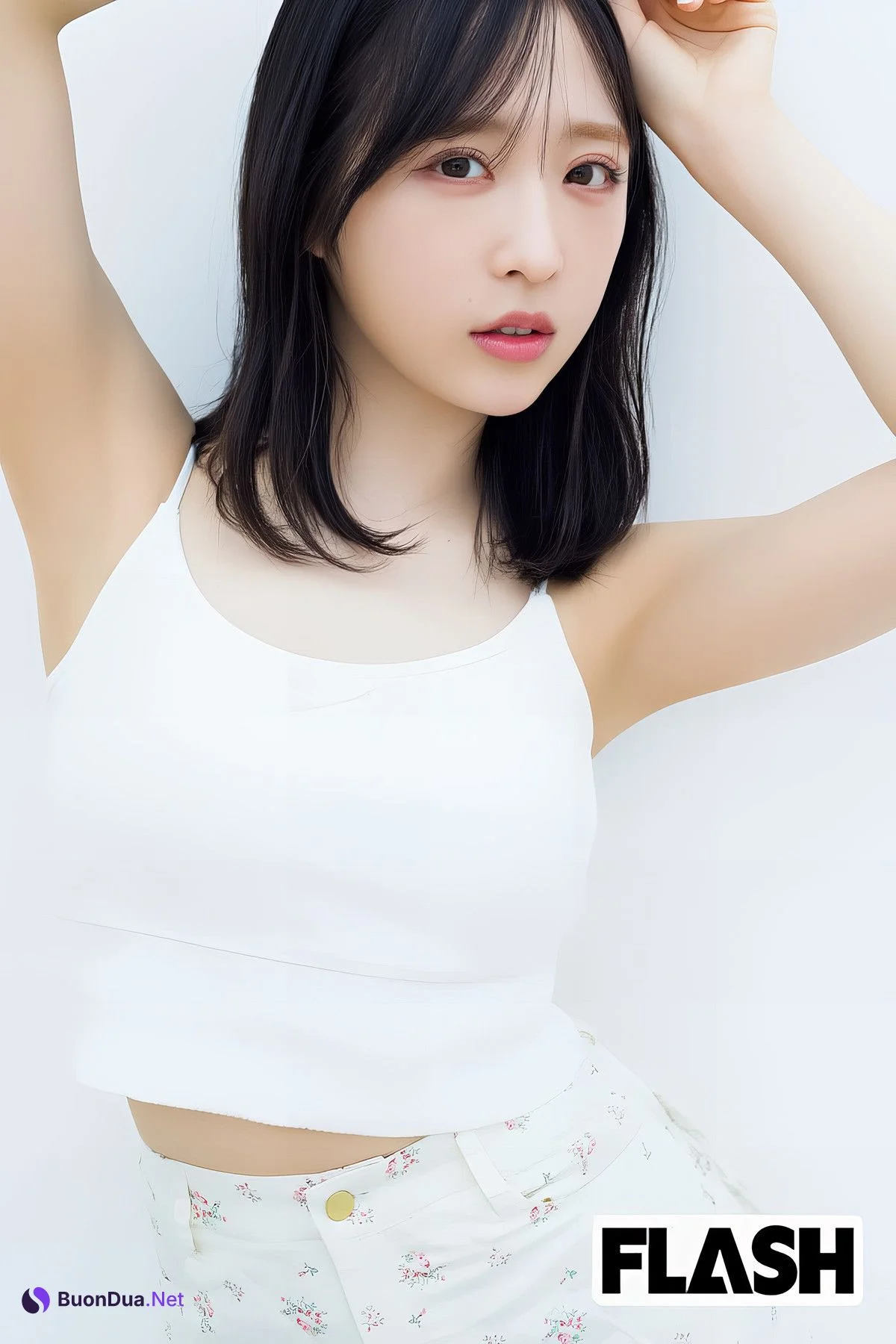 Yui Oguri 小栗有以, FLASH 2024.10.15 (フラッシュ 2024年10月15日号) - Photo 9