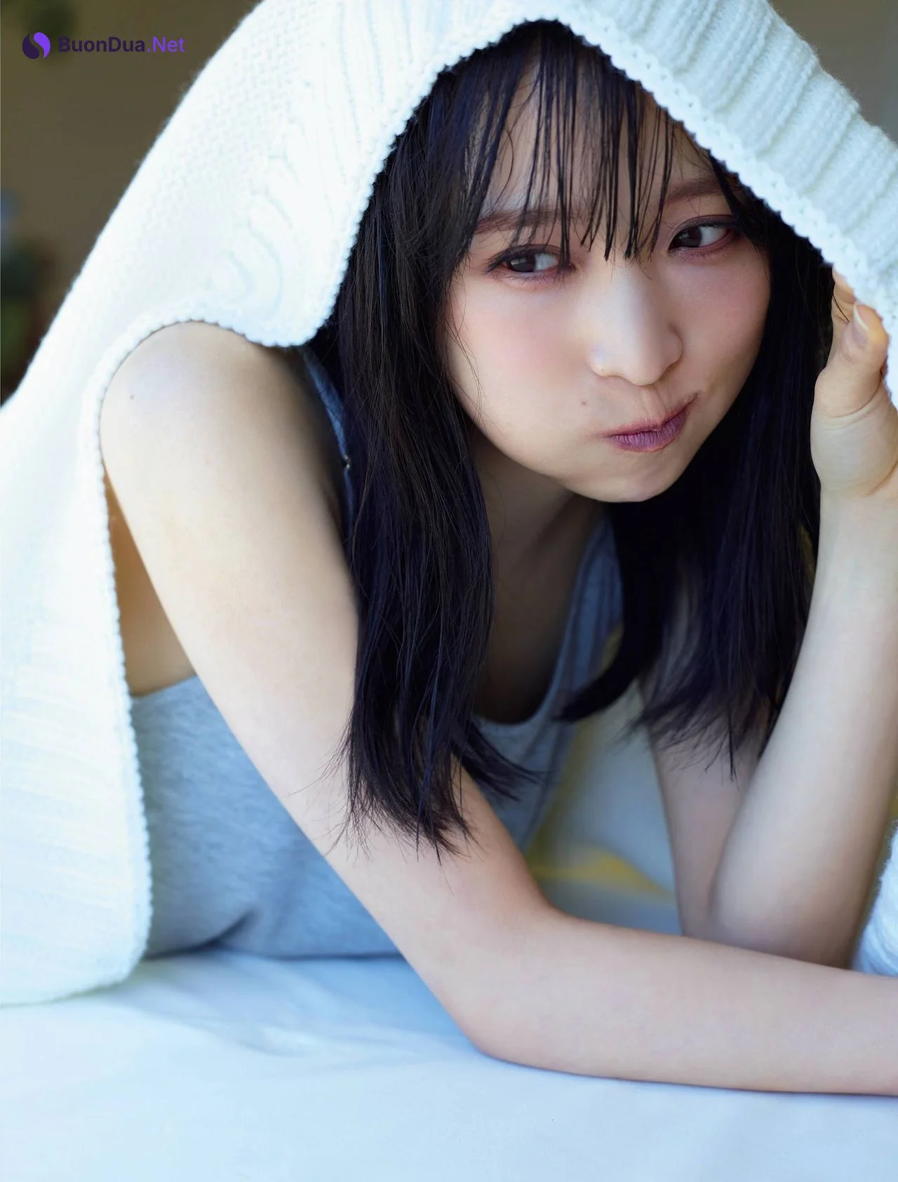 Yui Oguri 小栗有以, FRIDAY 2021.04.09 (フライデー 2021年4月9日号) - Photo 6