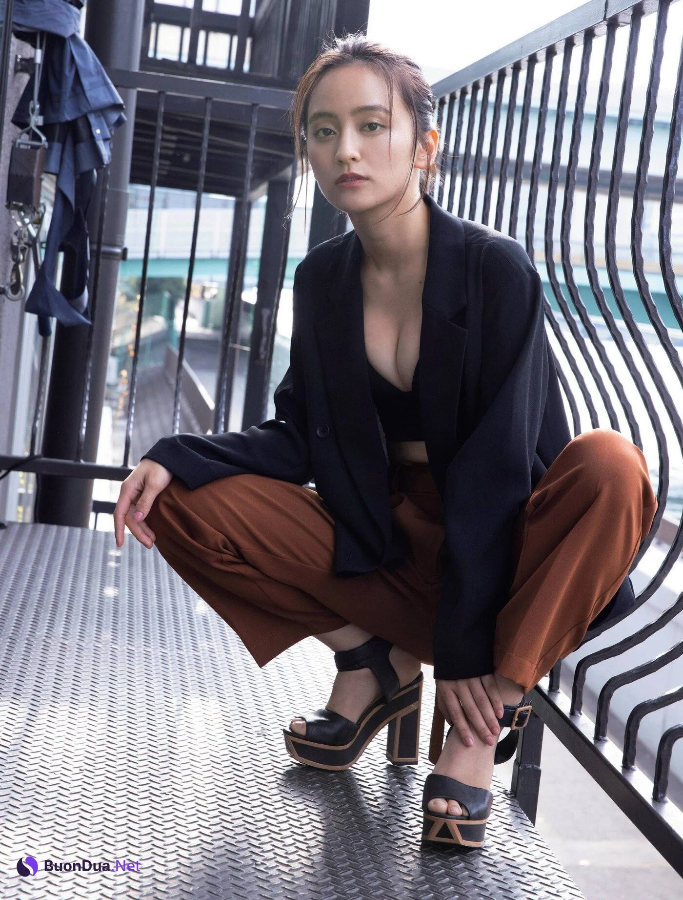 Yui Okada 岡田結実, FRIDAY 2021.01.29 (フライデー 2021年1月29日号) - Photo 7