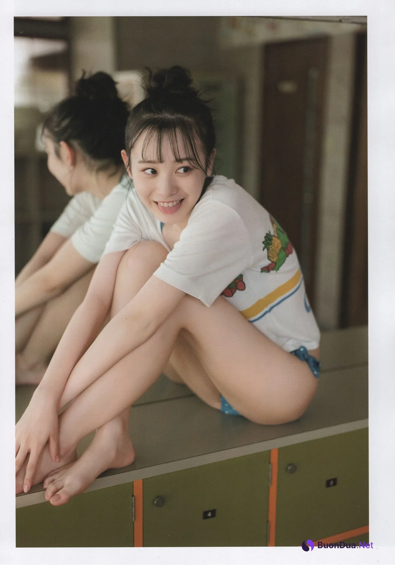Yui Yokoyama 横山結衣, 1st写真集 [未熟な光] Set.01 - Photo 10