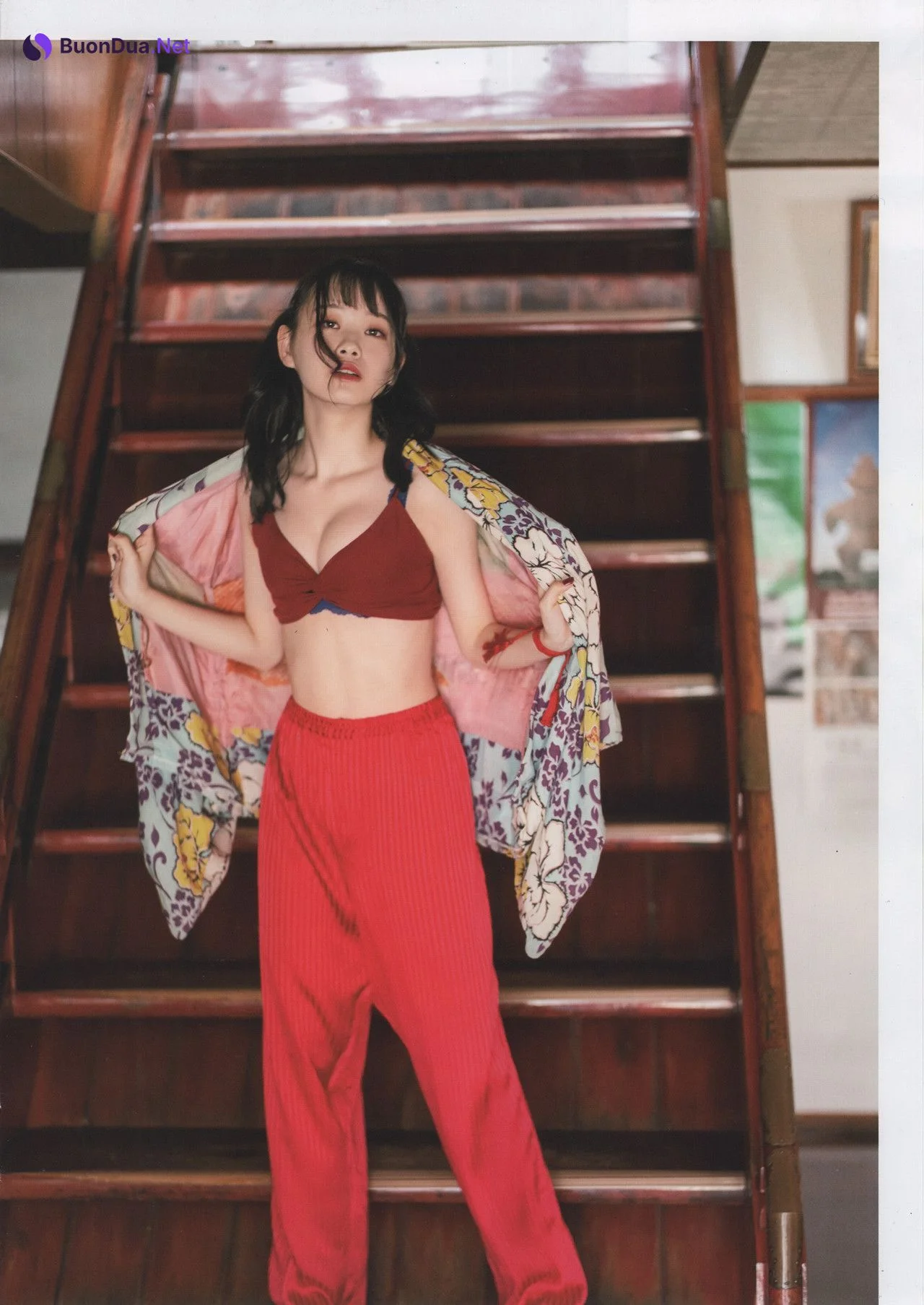 Yui Yokoyama 横山結衣, 1st写真集 [未熟な光] Set.02 - Photo 12