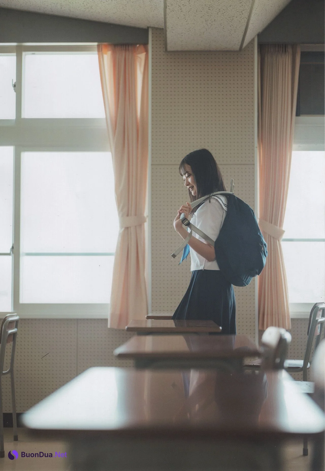 Yui Yokoyama 横山結衣, 1st写真集 [未熟な光] Set.03 - Photo 16