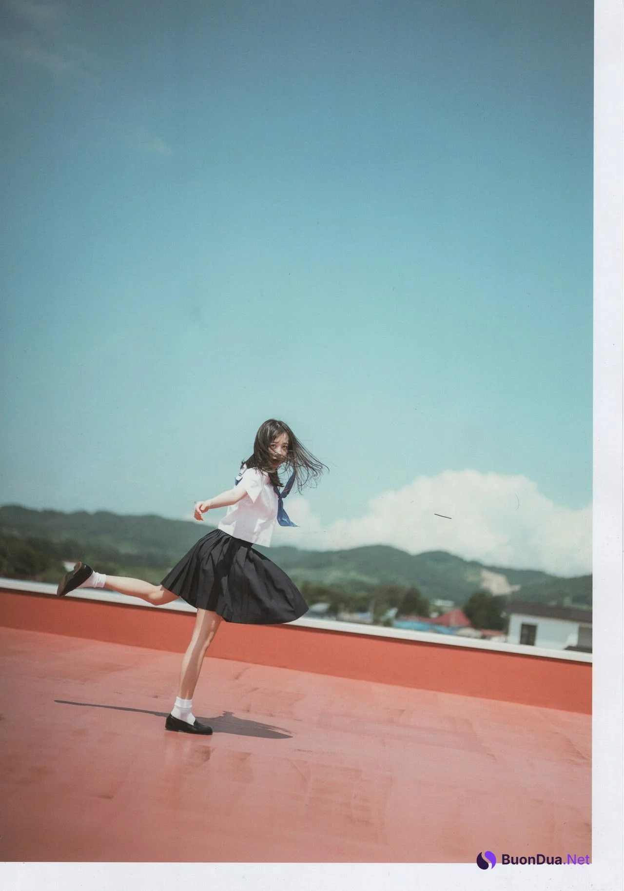Yui Yokoyama 横山結衣, 1st写真集 [未熟な光] Set.03 - Photo 8