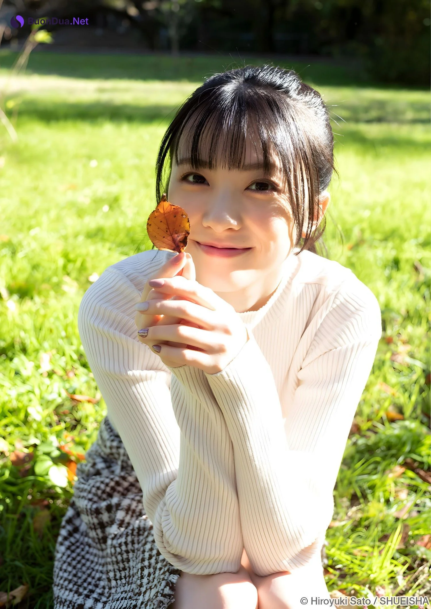 Yuina 結那, Young Jump 2024 No.04 (ヤングジャンプ 2024年4号) - Photo 8