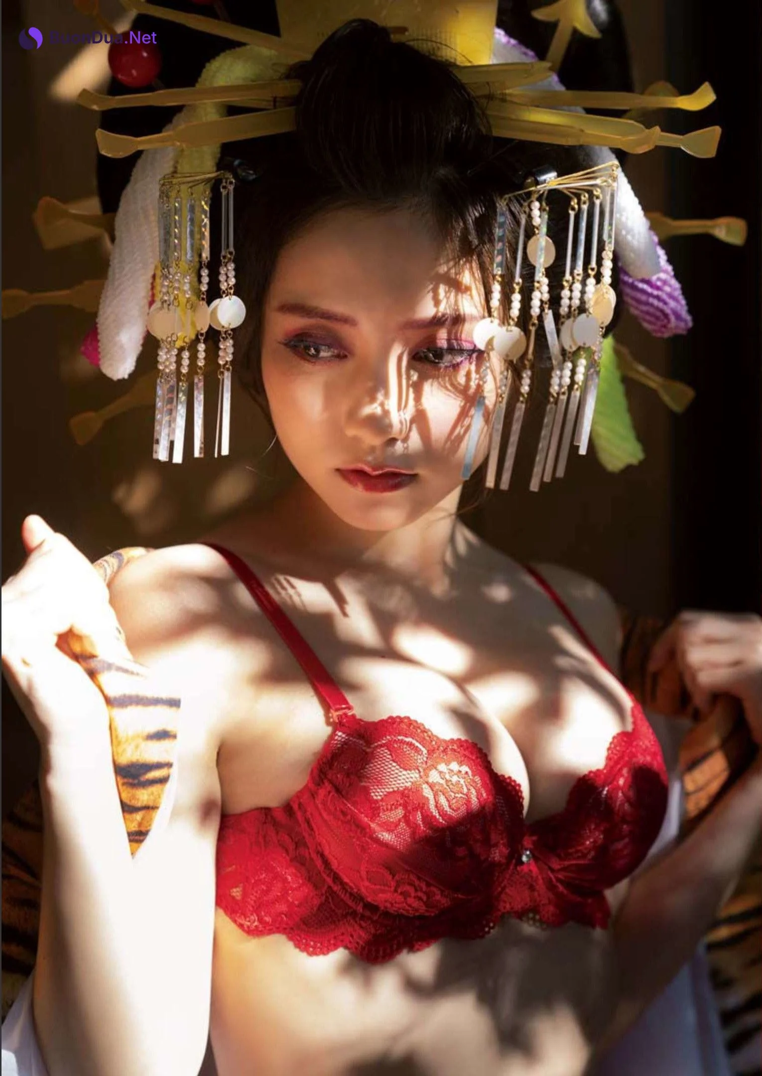 Yuka Kohinata 小日向ゆか, Young Animal 2022 No.06 (ヤングアニマル 2022年6号) - Photo 8