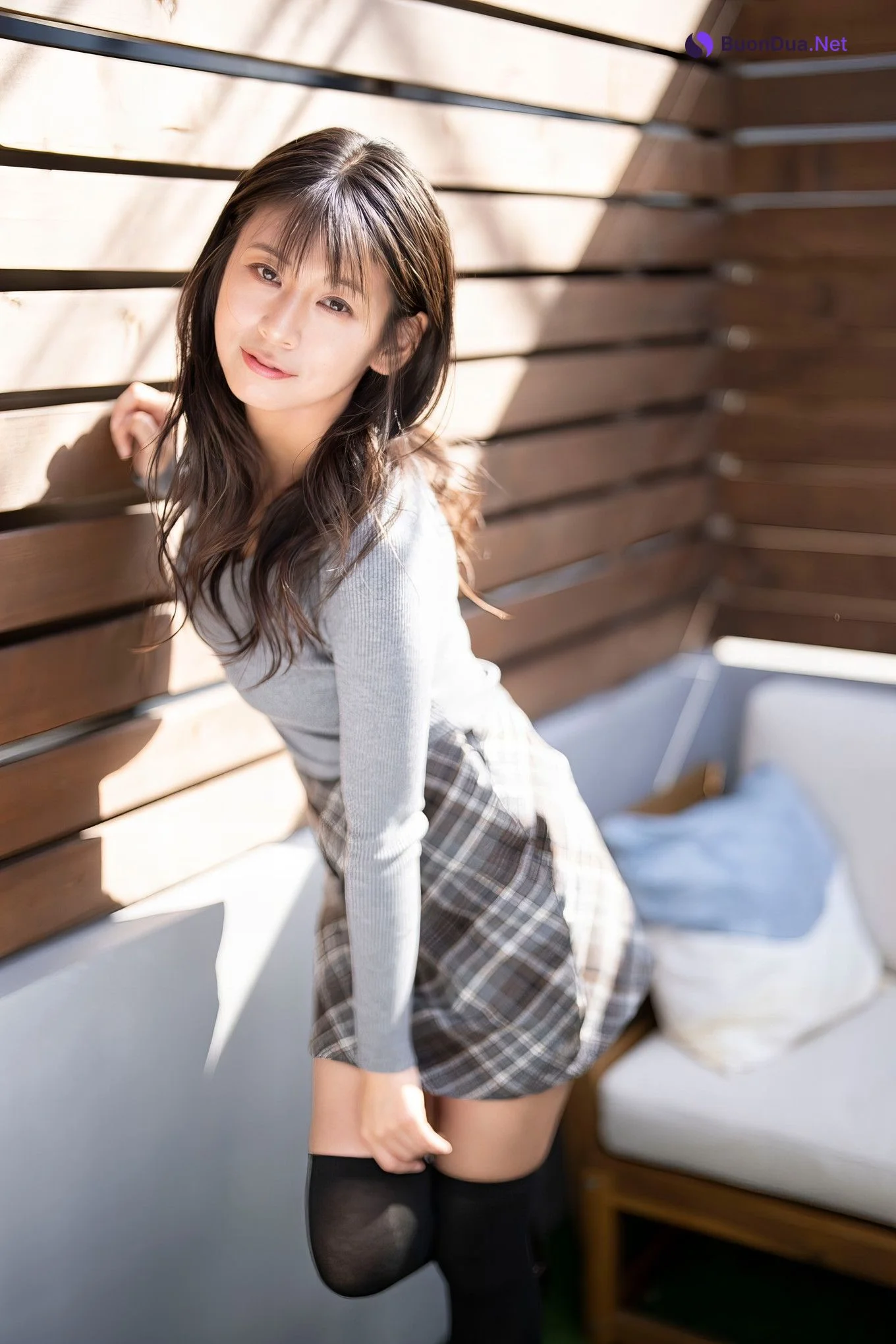 Yuka Kosaka 小阪由佳, Shukan Post 2023.12.08 (週刊ポスト 2023年12月8日号) - Photo 2