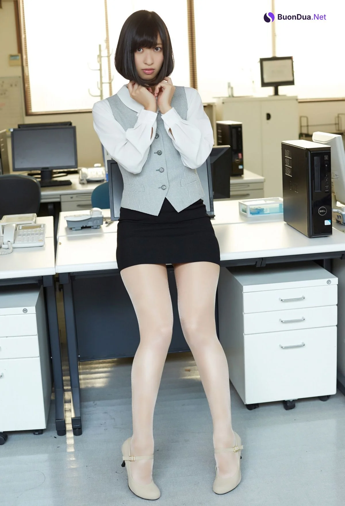 Yuka Kuramochi 倉持由香, 解禁グラビア写真集 倉持由香全巻セット351枚収録尻づくし Set.01 - Photo 2