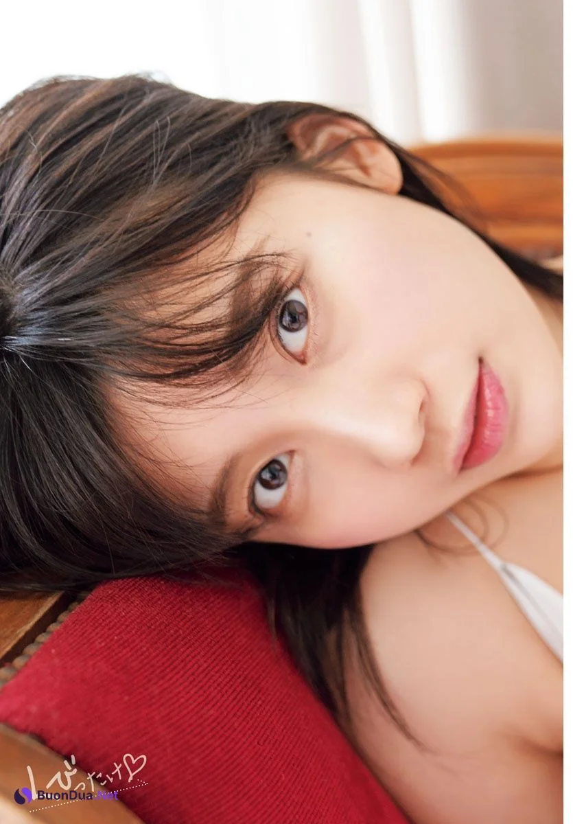 Yuka Ogura 小倉優香, Shonen Champion 2019 No.01 (少年チャンピオン 2019年1号) - Photo 4