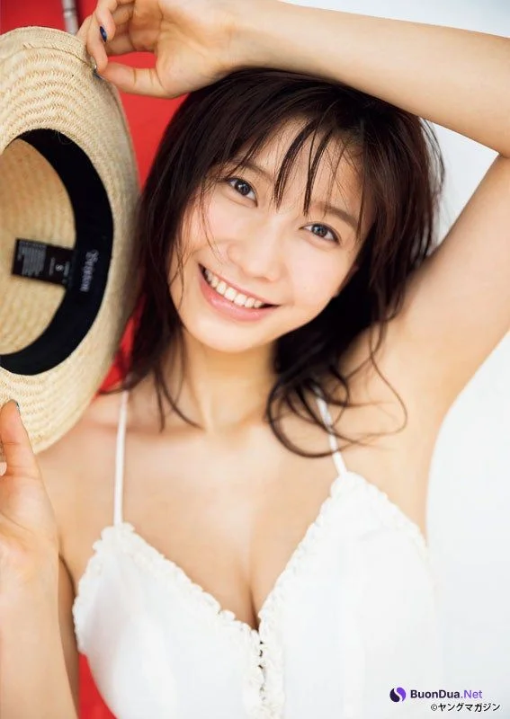 Yuka Ogura 小倉優香, Young Magazine 2019 No.51 (ヤングマガジン 2019年51号) - Photo 9