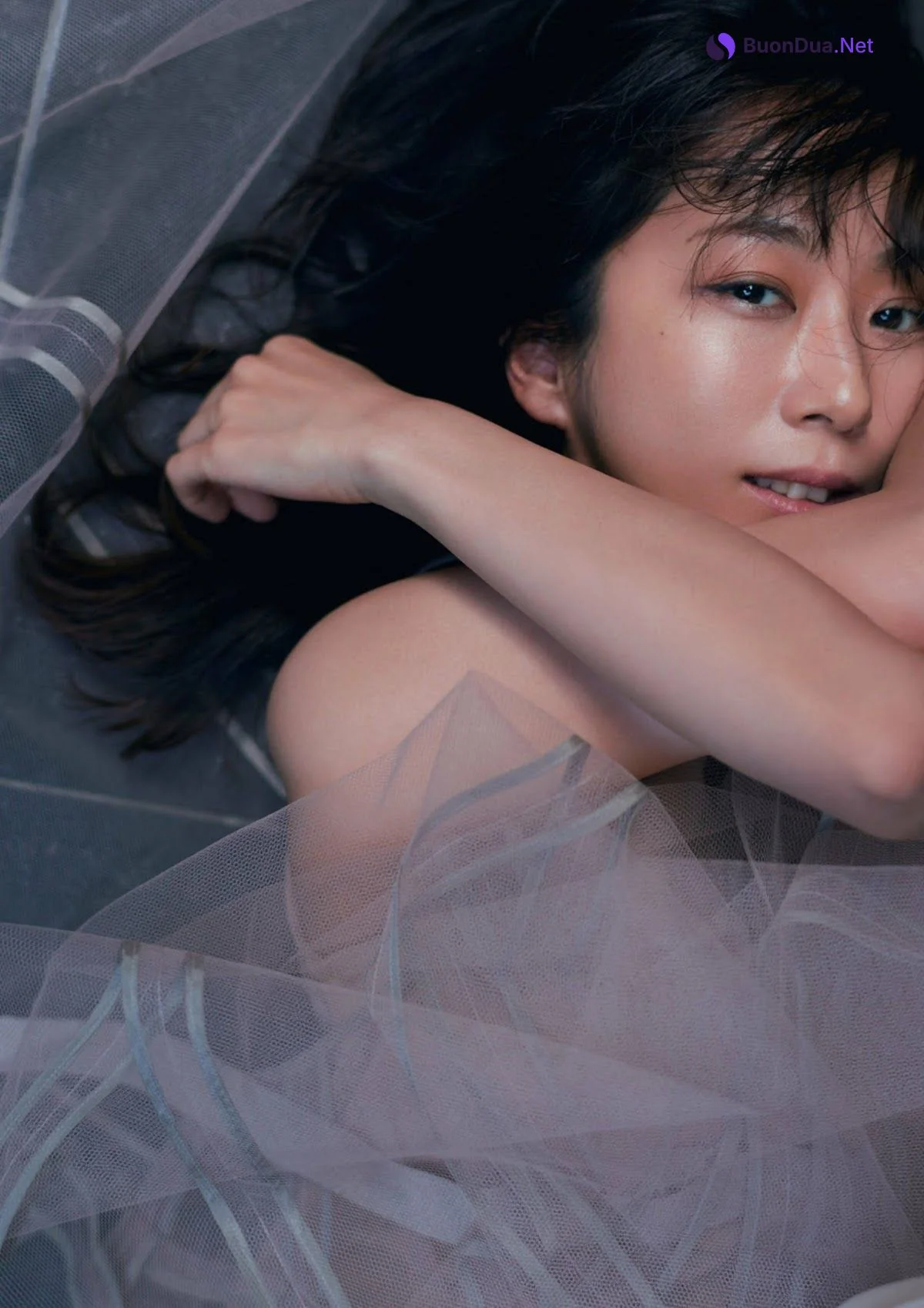 YUKA 優香, Shukan Bunshun 2023.06.29 (週刊文春 2023年6月29日号) - Photo 4
