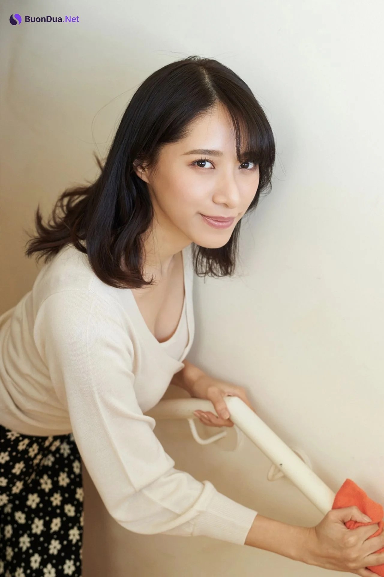 Yuka Someya 染谷有香, FLASH フラッシュ 07.チョコに染まる 08.洋館に染まる 16カット - Photo 4