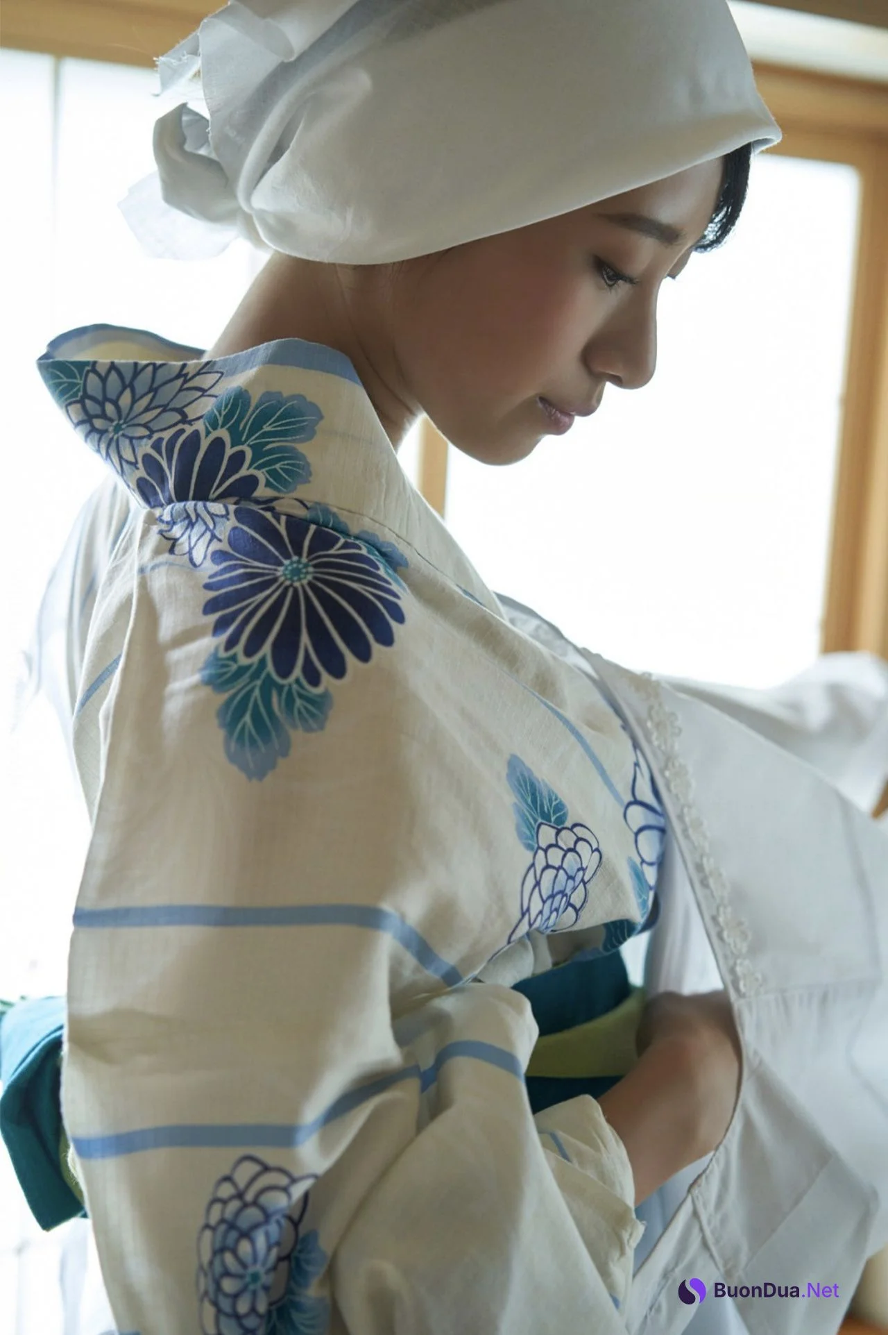 Yuka Someya 染谷有香, FLASH フラッシュ サンプル版 家政婦のお染さん - Photo 9