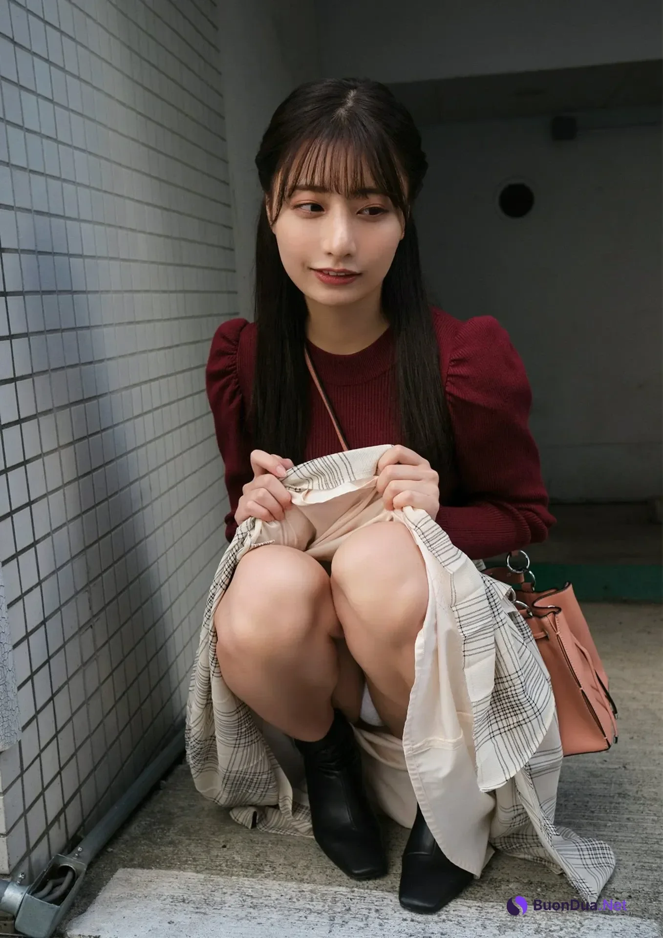 Yuka Suzuki 鈴木優香, BUBKAデジタル写真集 「W-DAY on the floor」 Set.02 - Photo 5