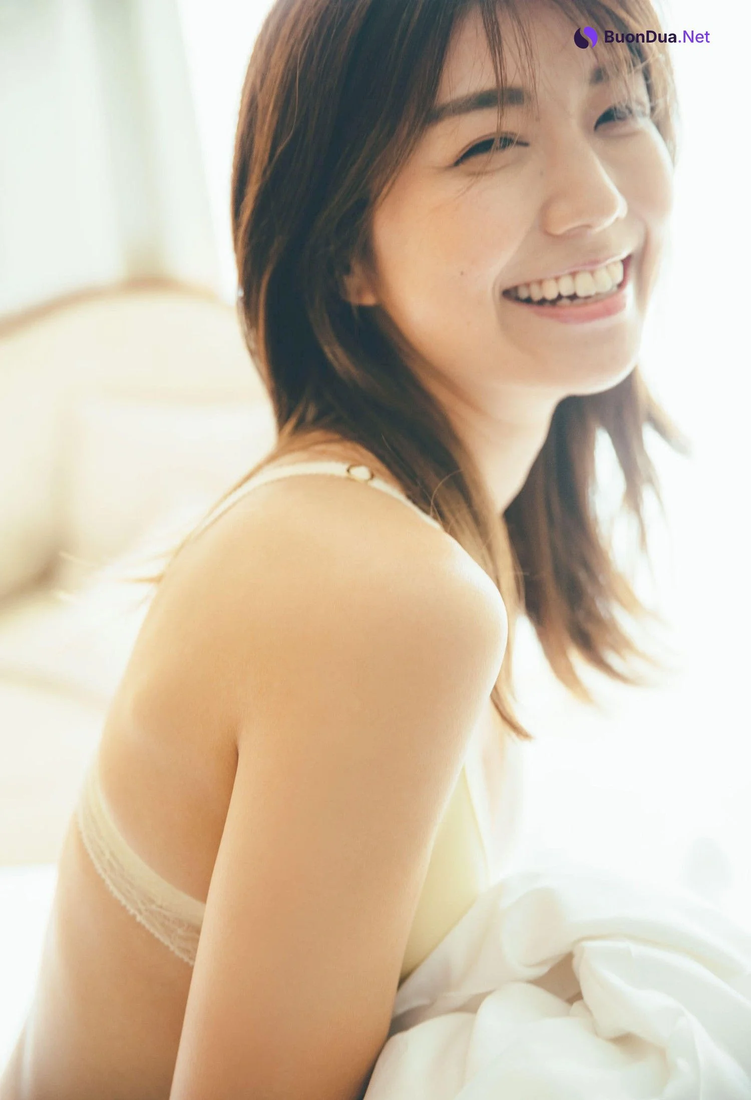 Yuki Fujiki 藤木由貴, Weekly Playboy 2022 No.44 (週刊プレイボーイ 2022年44号) - Photo 9