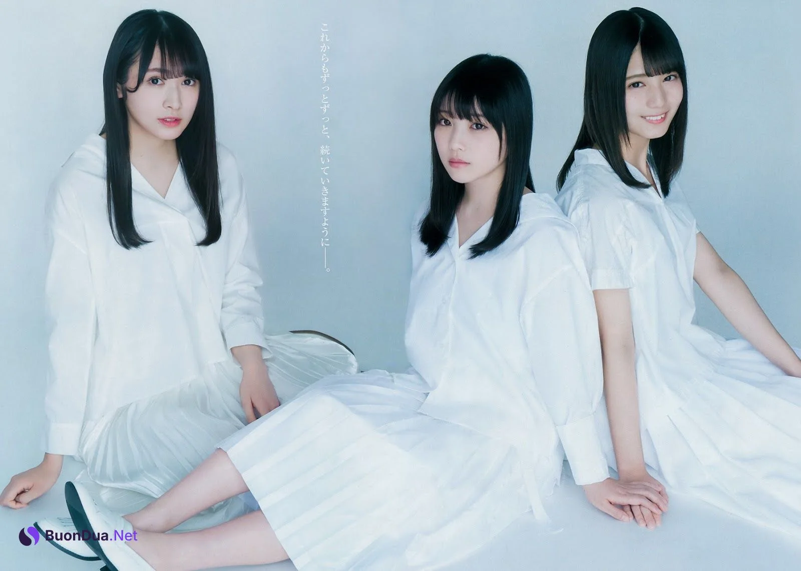 Yuki Yoda 与田祐希, Nao Kosaka 小坂菜緒, Rika Watanabe 渡辺梨加, Young Jump 2019 No.23 (ヤングジャンプ 2019年23号) - Photo 4