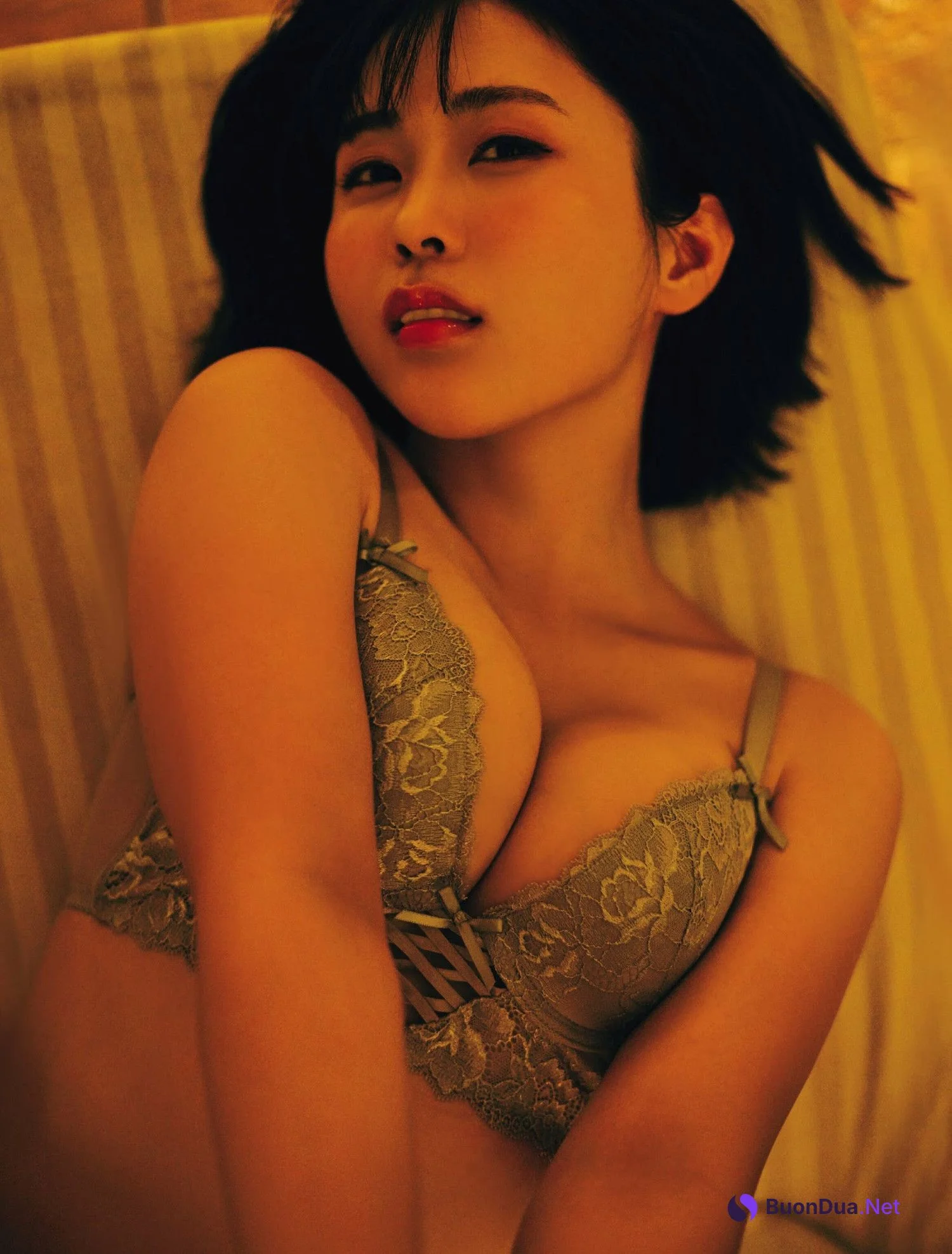 Yuki Yomichi 夜道雪, FRIDAY 2023.12.29 (フライデー 2023年12月29日号) - Photo 5