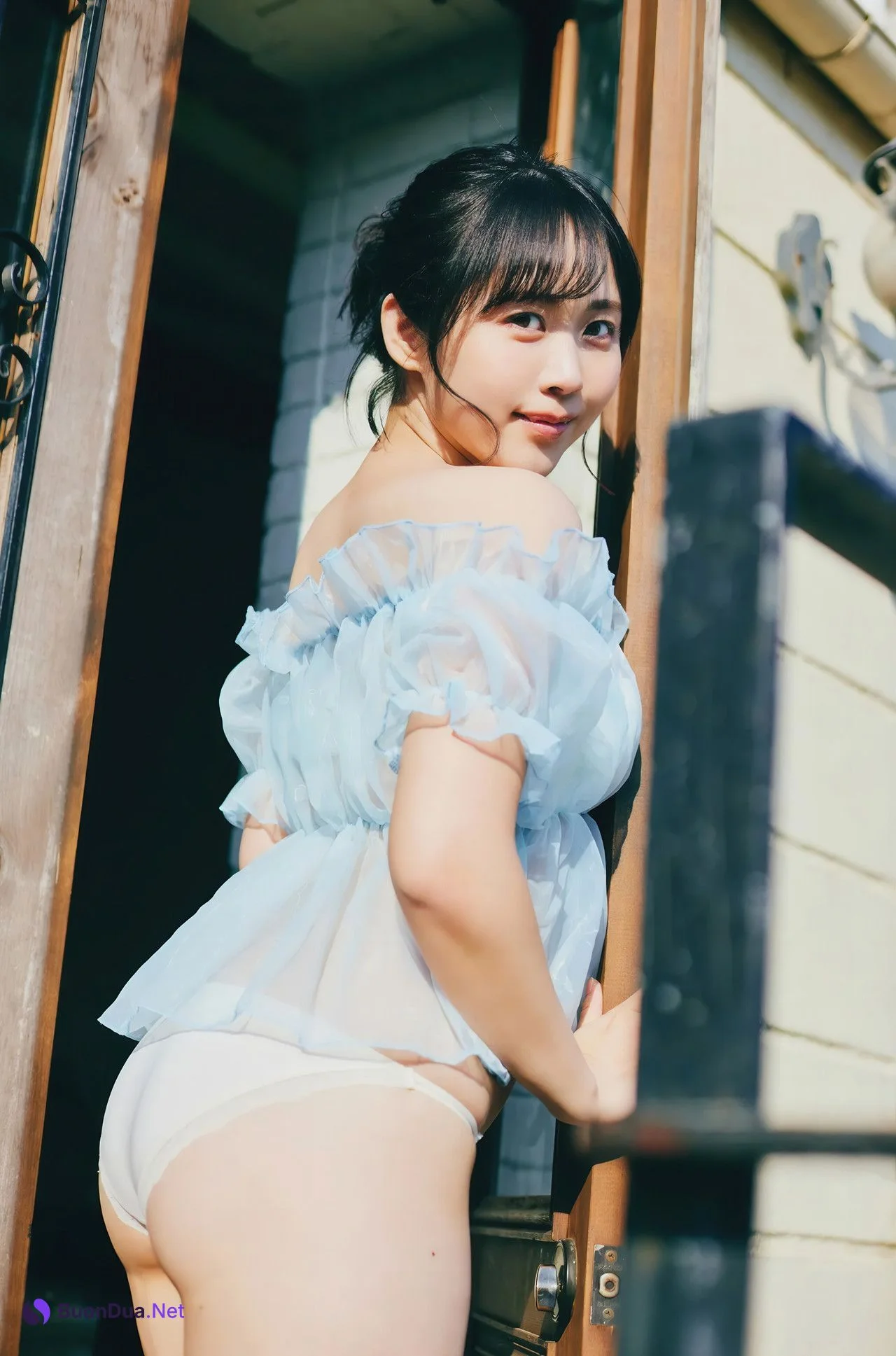 Yuki Yomichi 夜道雪, FRIDAYデジタル写真集 『セレナーデ』 Set.04 - Photo 5