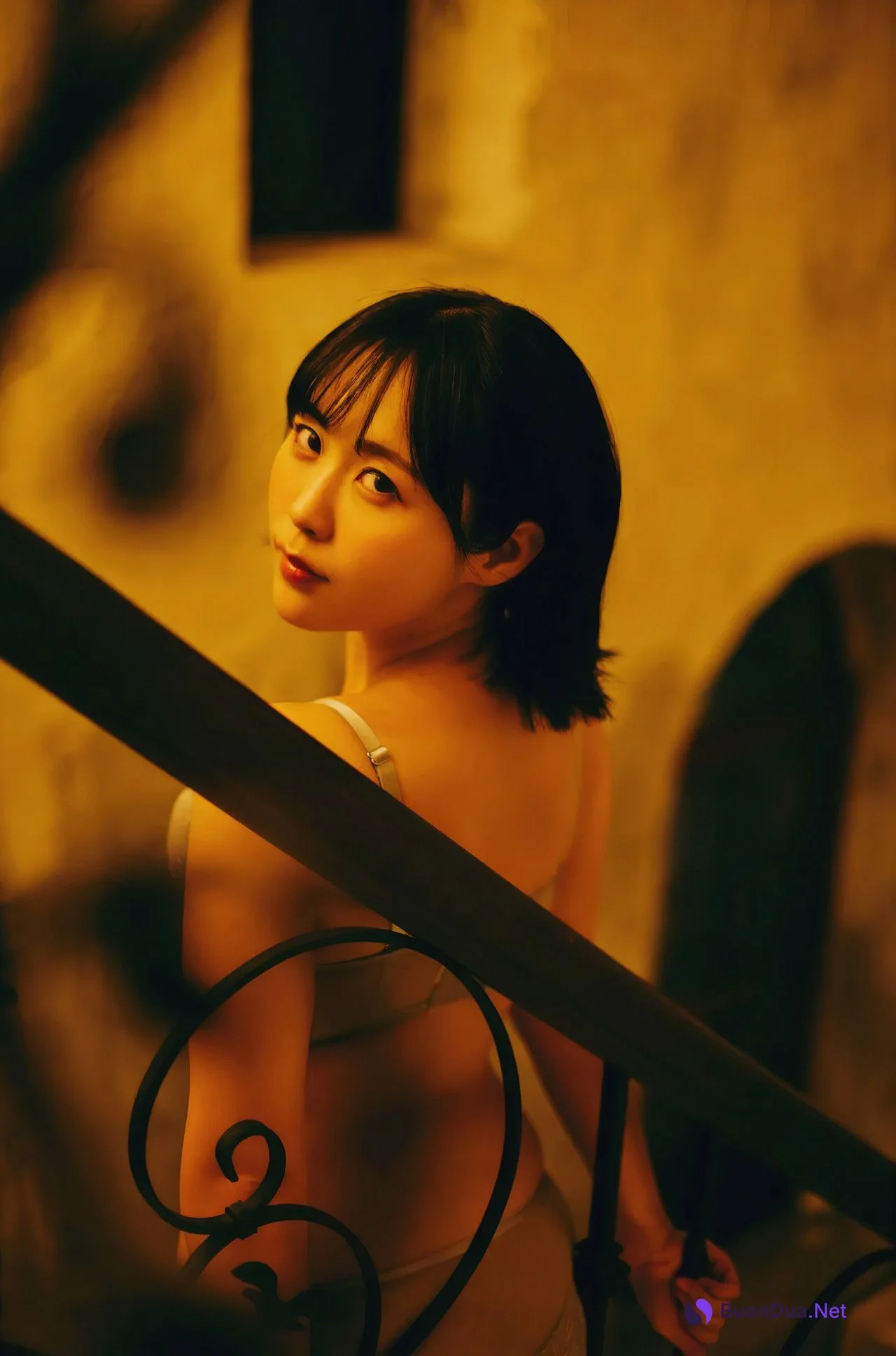 Yuki Yomichi 夜道雪, FRIDAYデジタル写真集 『セレナーデ』 Set.05 - Photo 3