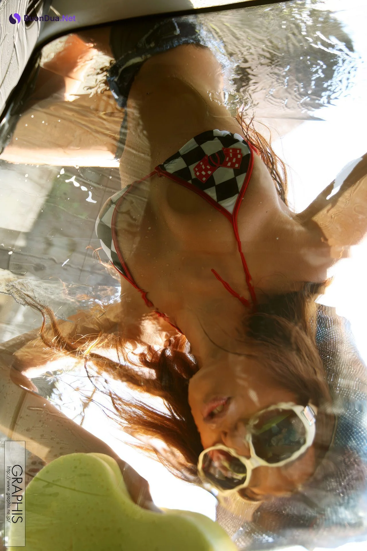 Yuki Yoshizawa 吉澤友貴, Graphis Limited Edition 2010.05 - Photo 12