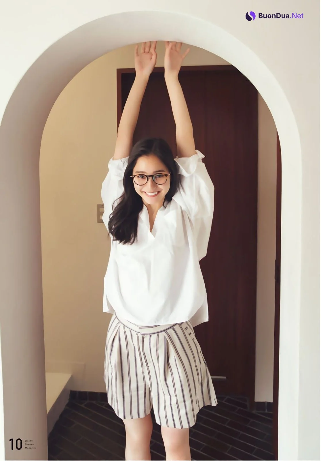 Yuko Araki 新木優子, Shonen Magazine 2019 No.30 (少年マガジン 2019年30号) - Photo 12