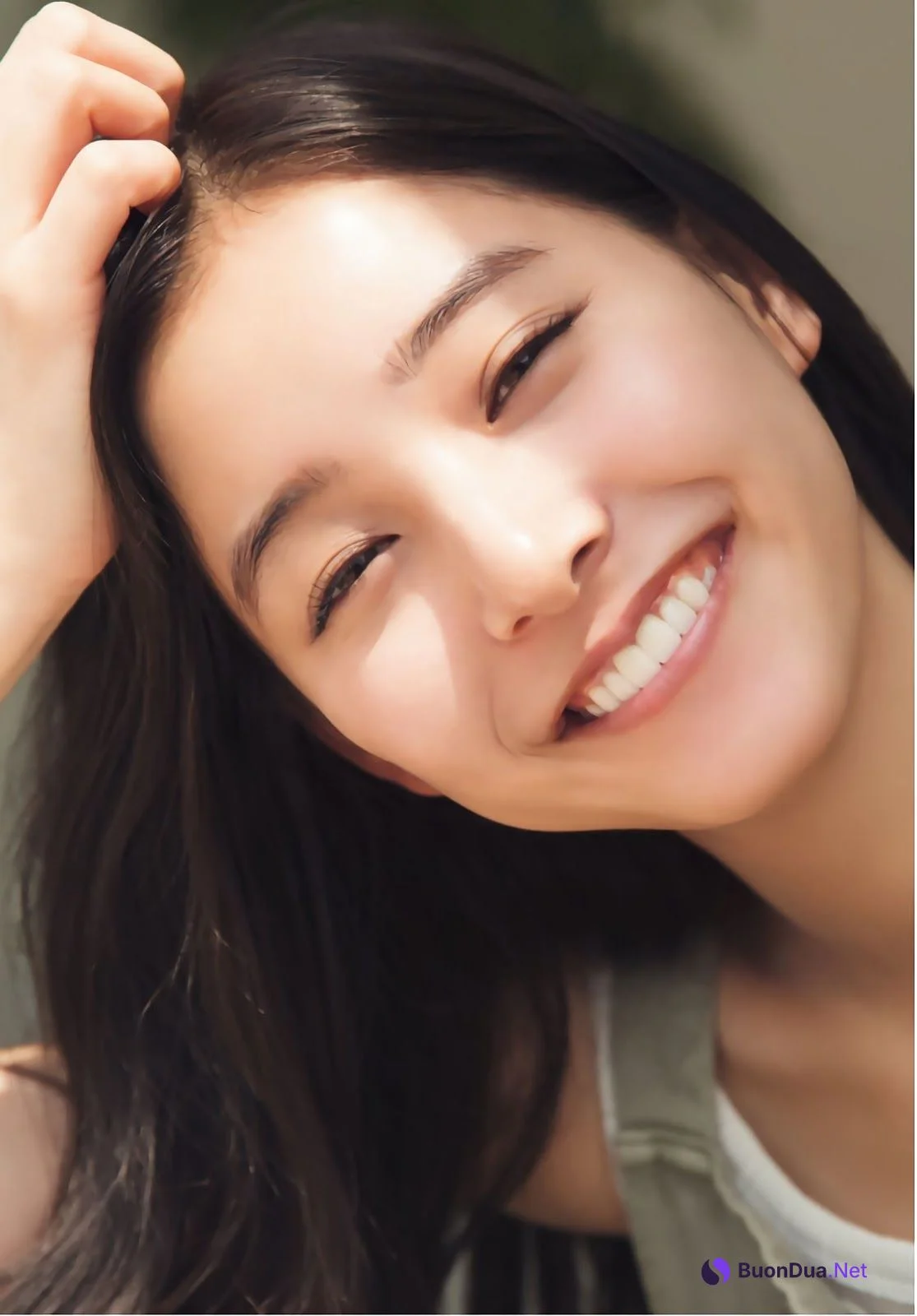 Yuko Araki 新木優子, Shonen Magazine 2019 No.30 (少年マガジン 2019年30号) - Photo 3