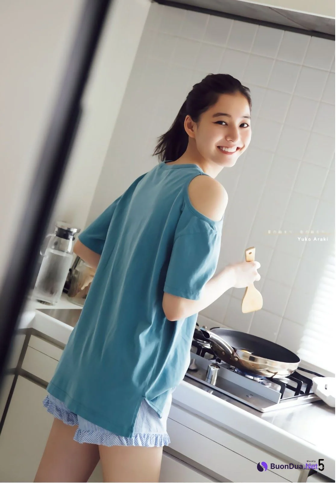 Yuko Araki 新木優子, Shonen Magazine 2019 No.30 (少年マガジン 2019年30号) - Photo 7
