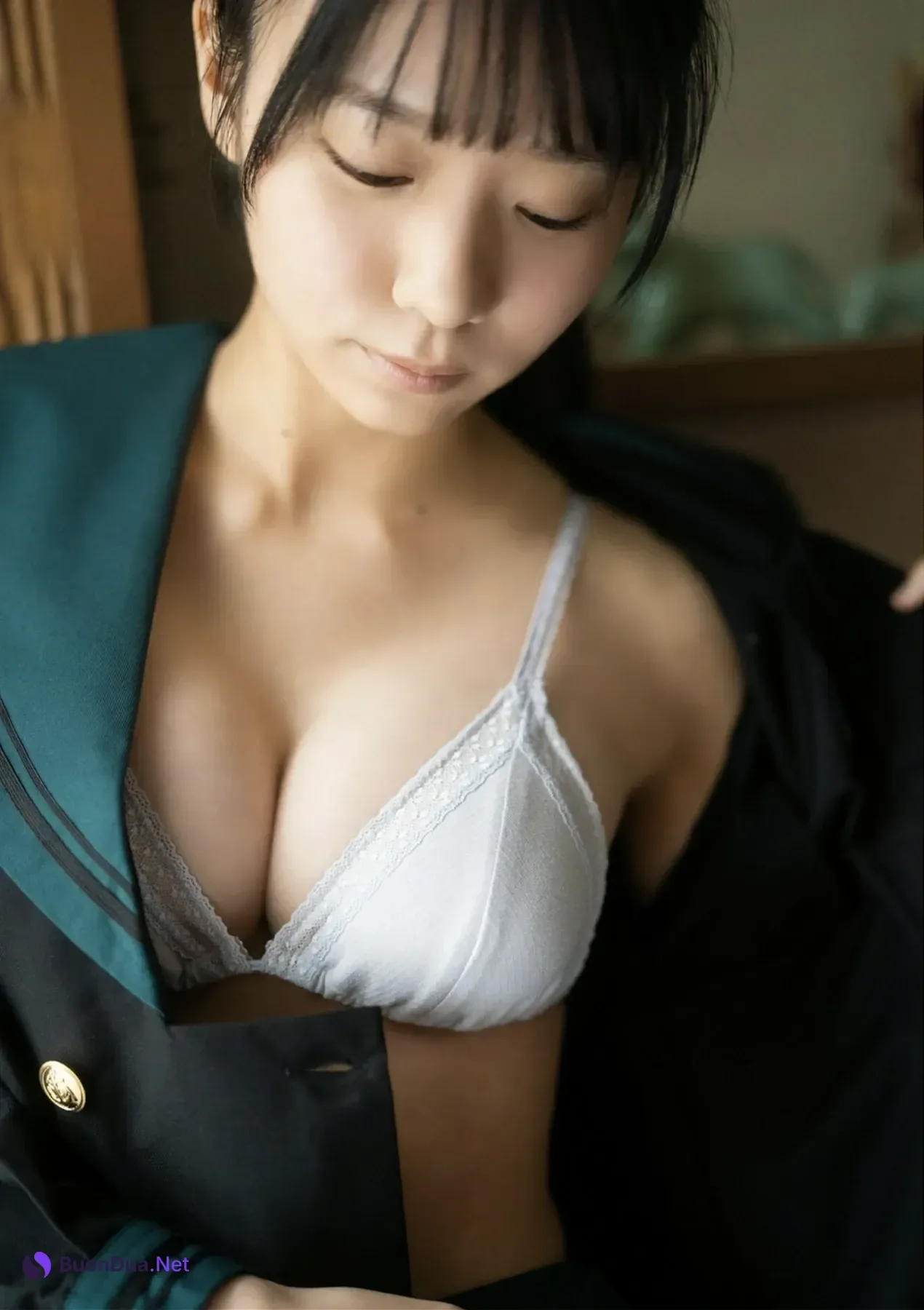 Yuko Tsubakino 椿野ゆうこ – BUBKAデジタル写真集 「部屋とセーラー服と私」 - รูปภาพ 12